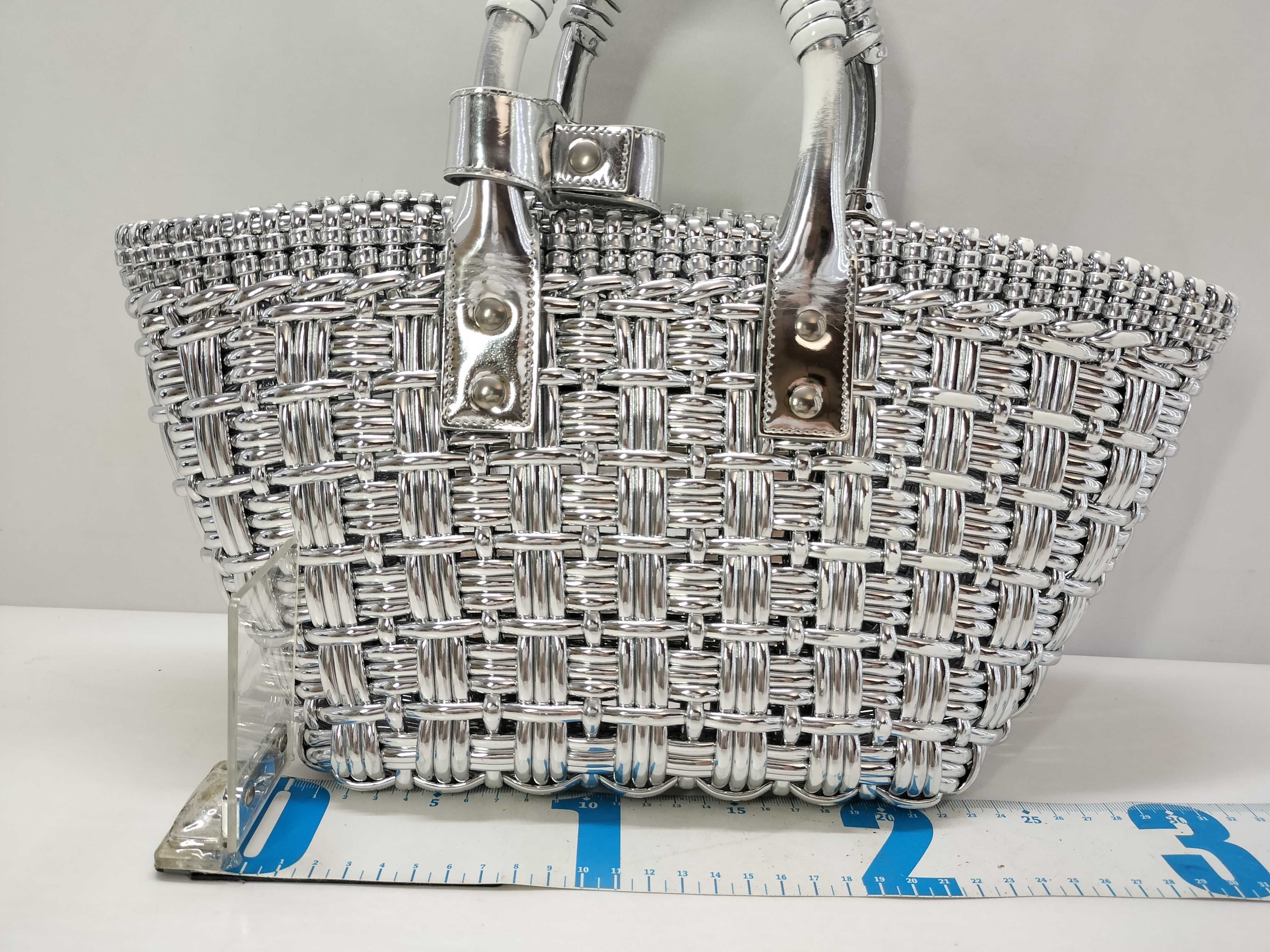 Bistro Basket XS Silver Handbag — view 2
