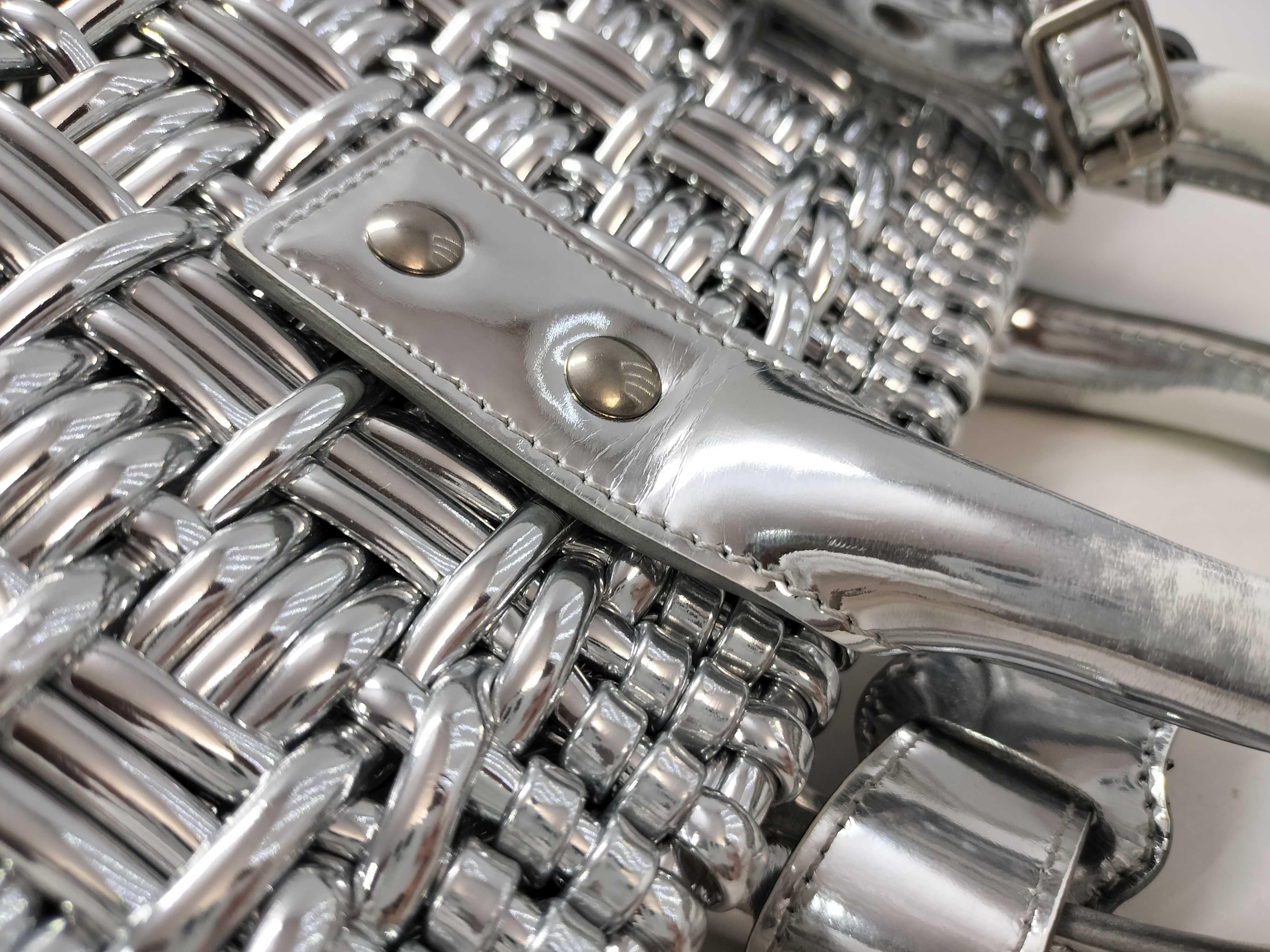 Bistro Basket XS Silver Handbag — view 5