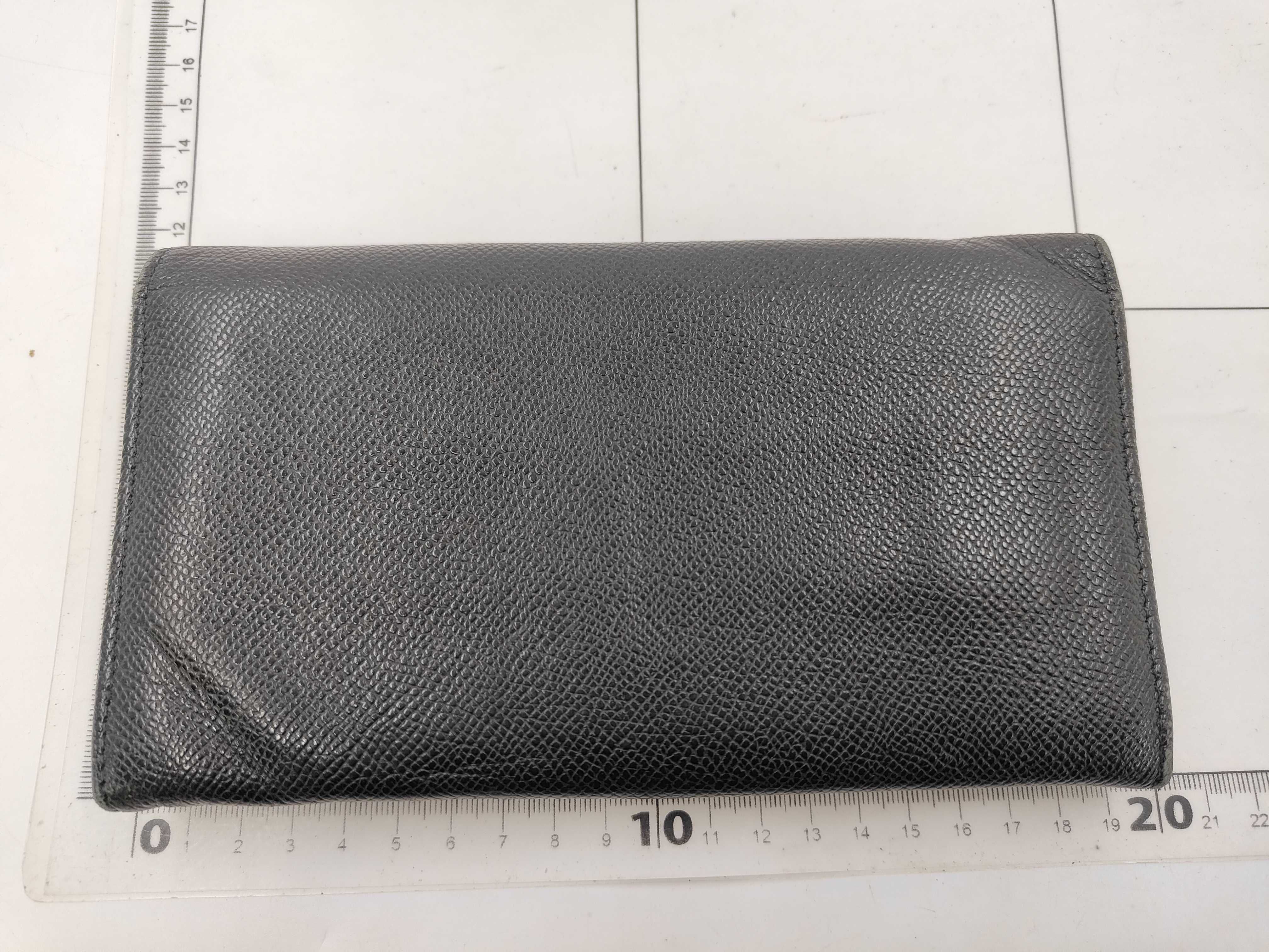 B.zero1 Long Wallet — view 2