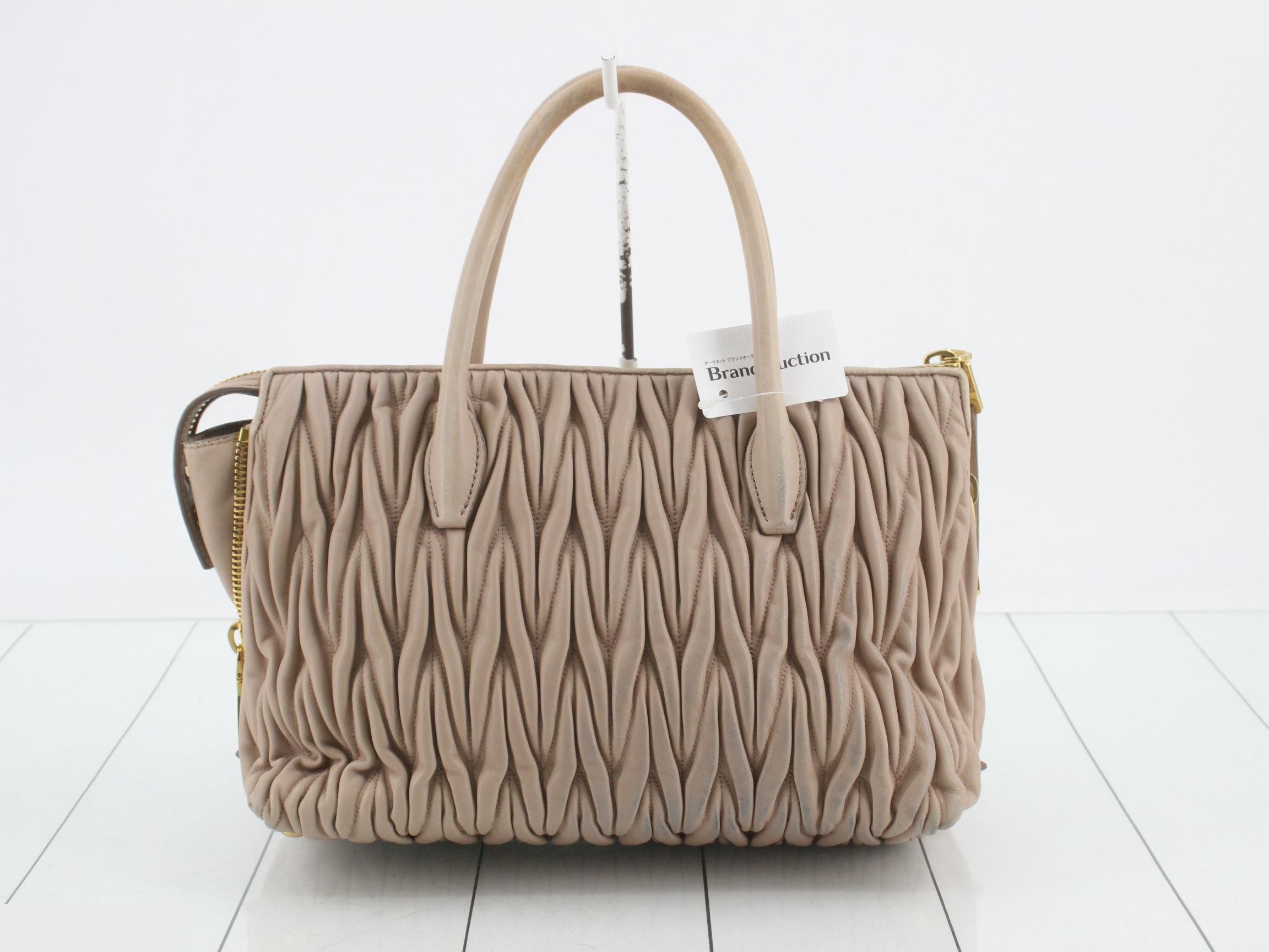 Matelassé (bag) - handbag — view 2
