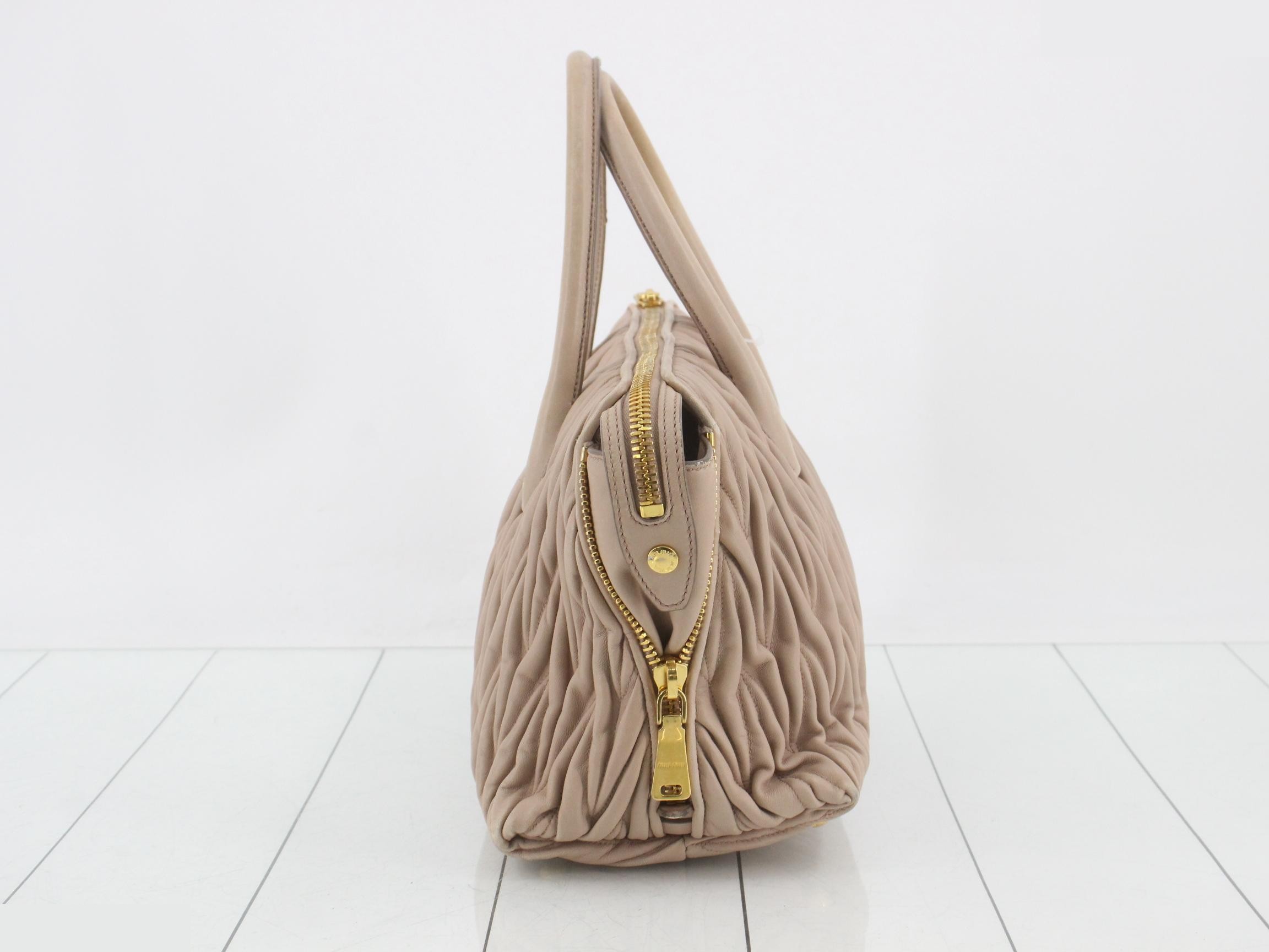 Matelassé (bag) - handbag — view 3