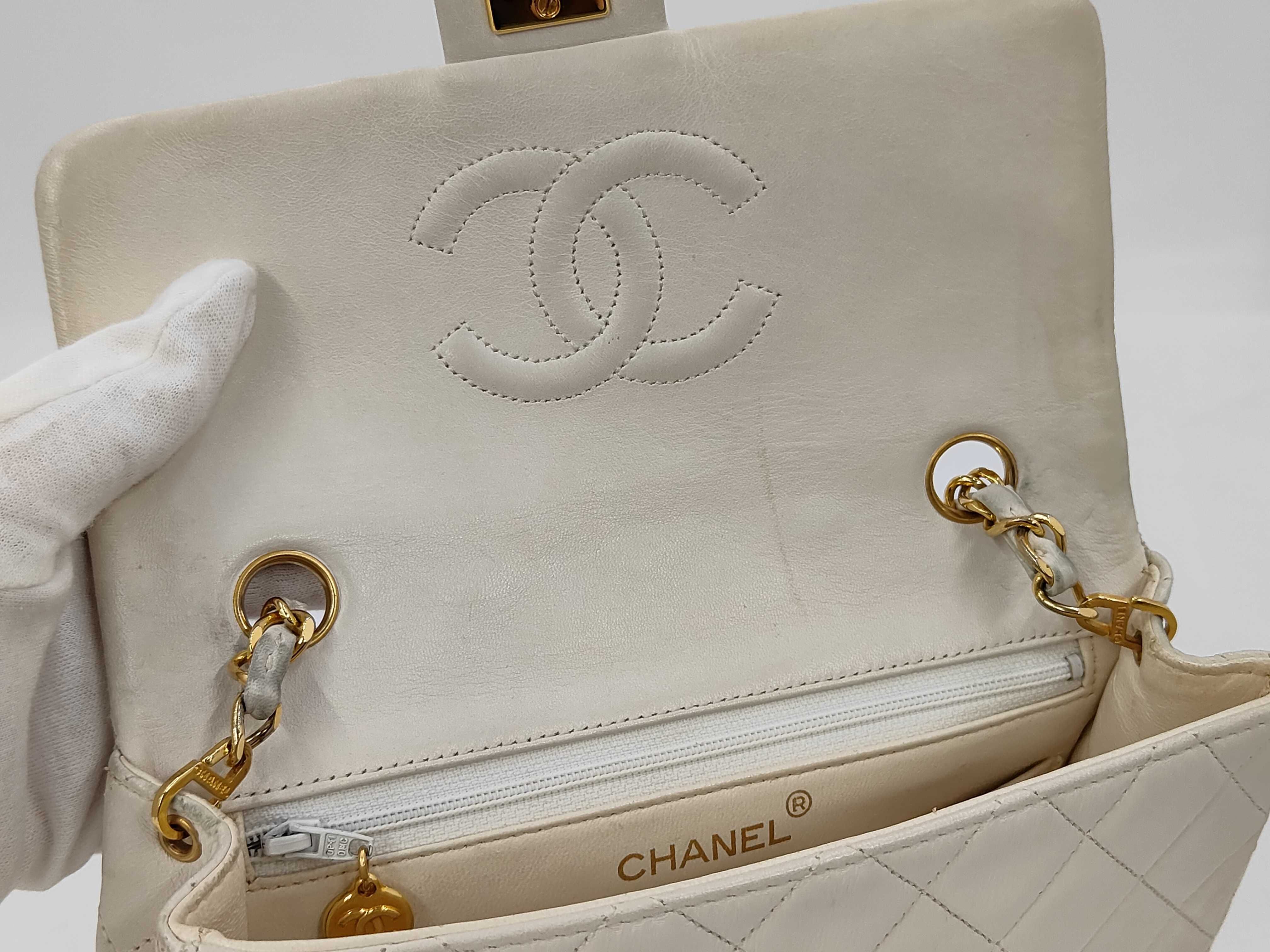Trasse Chain Shoulder Bag, Lambskin Shoulder Bag — view 11