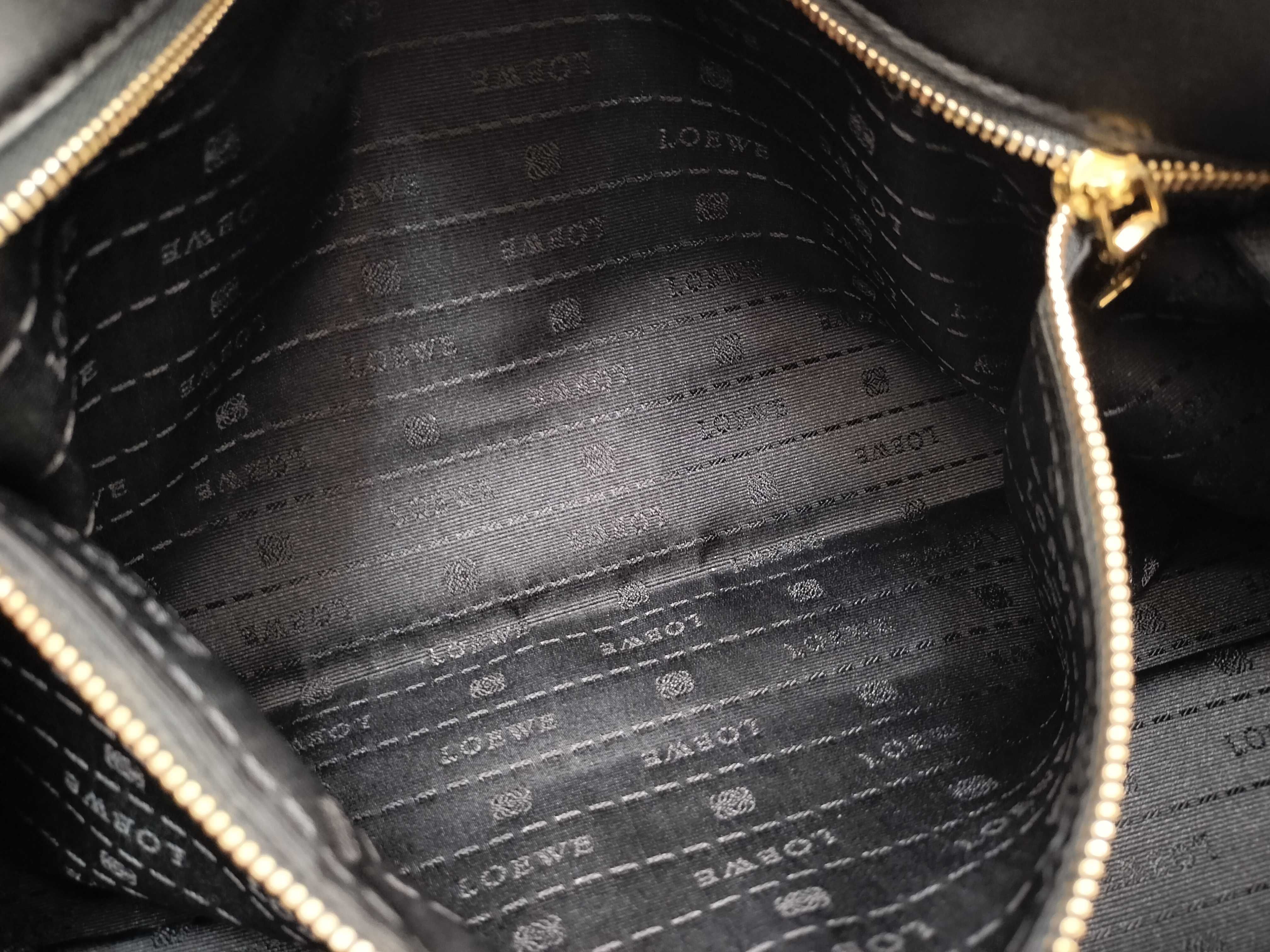 Anagram Maiato Tote Bag Black Leather Gold Logo Hardware Tote Bag — view 13