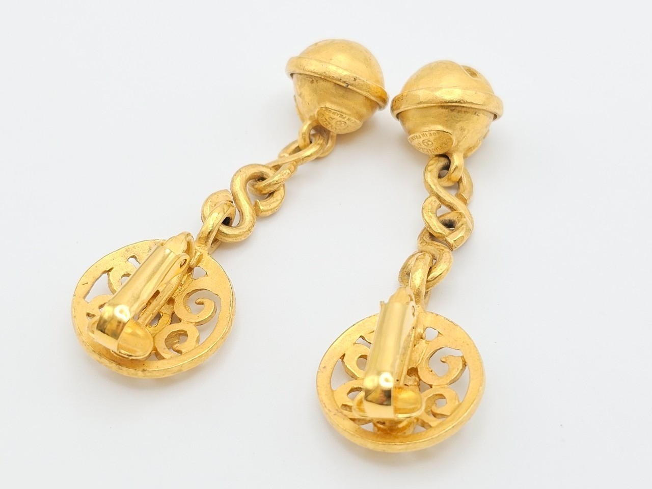 earrings — view 4