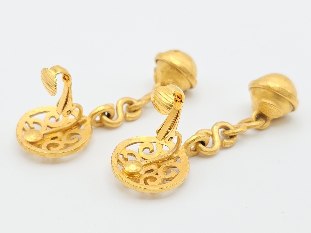 earrings — view 5