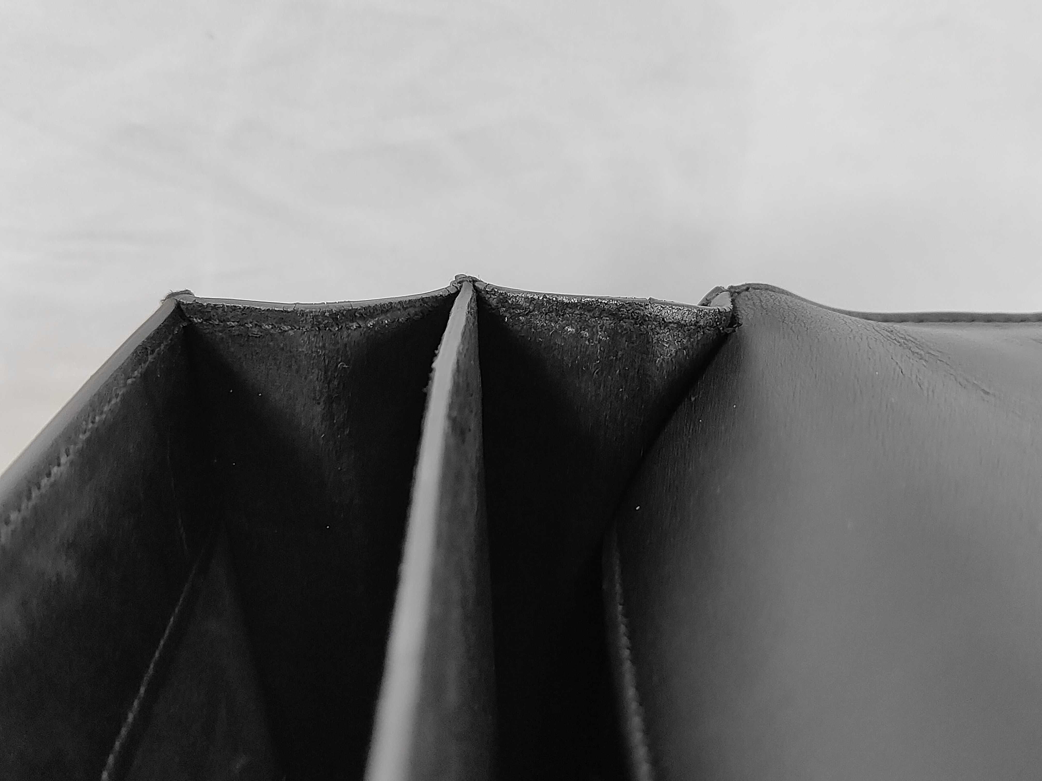 Chain Shoulder Bag — view 9