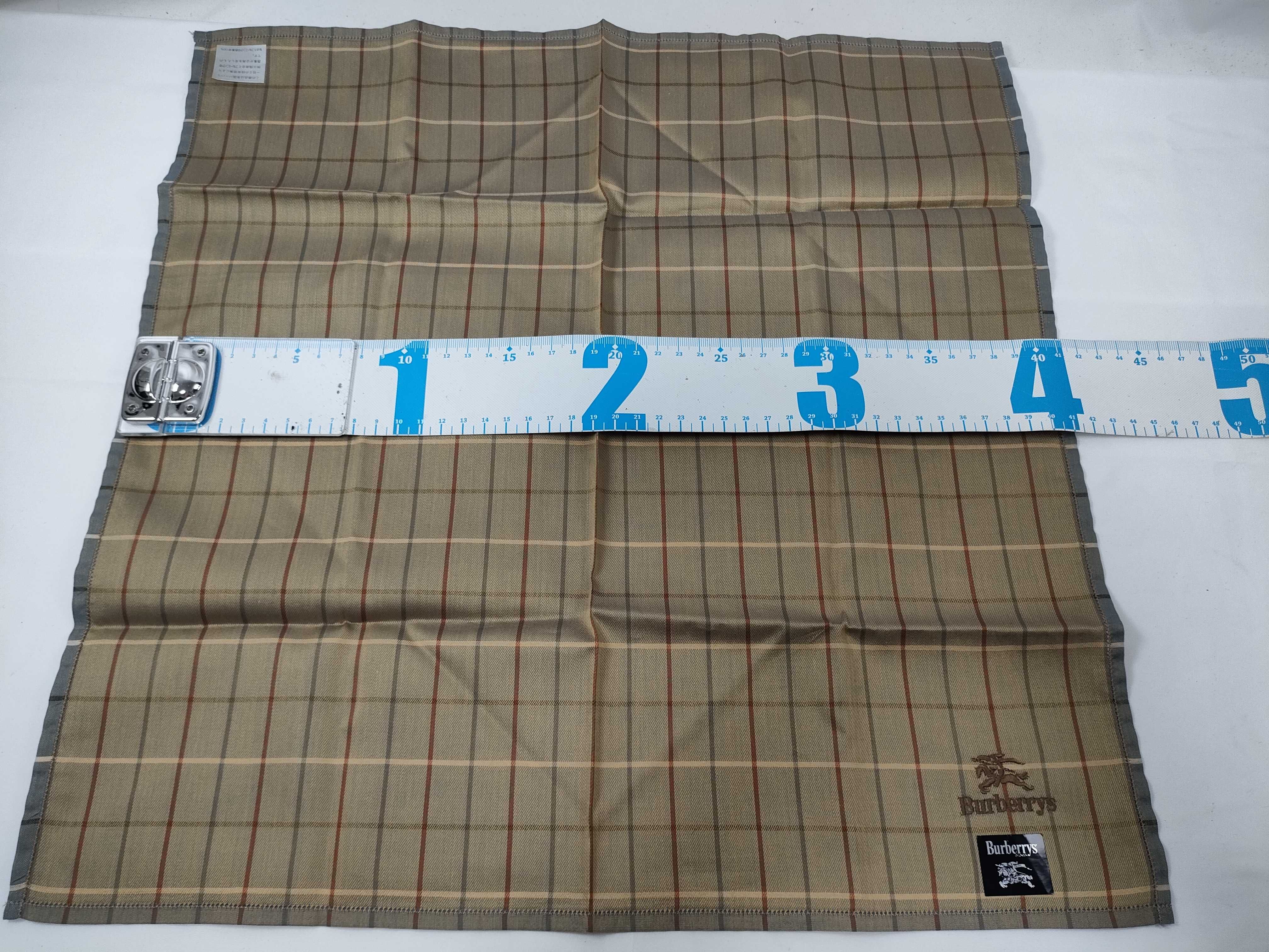 handkerchief, scarf, and other accessories with sticker. — view 2