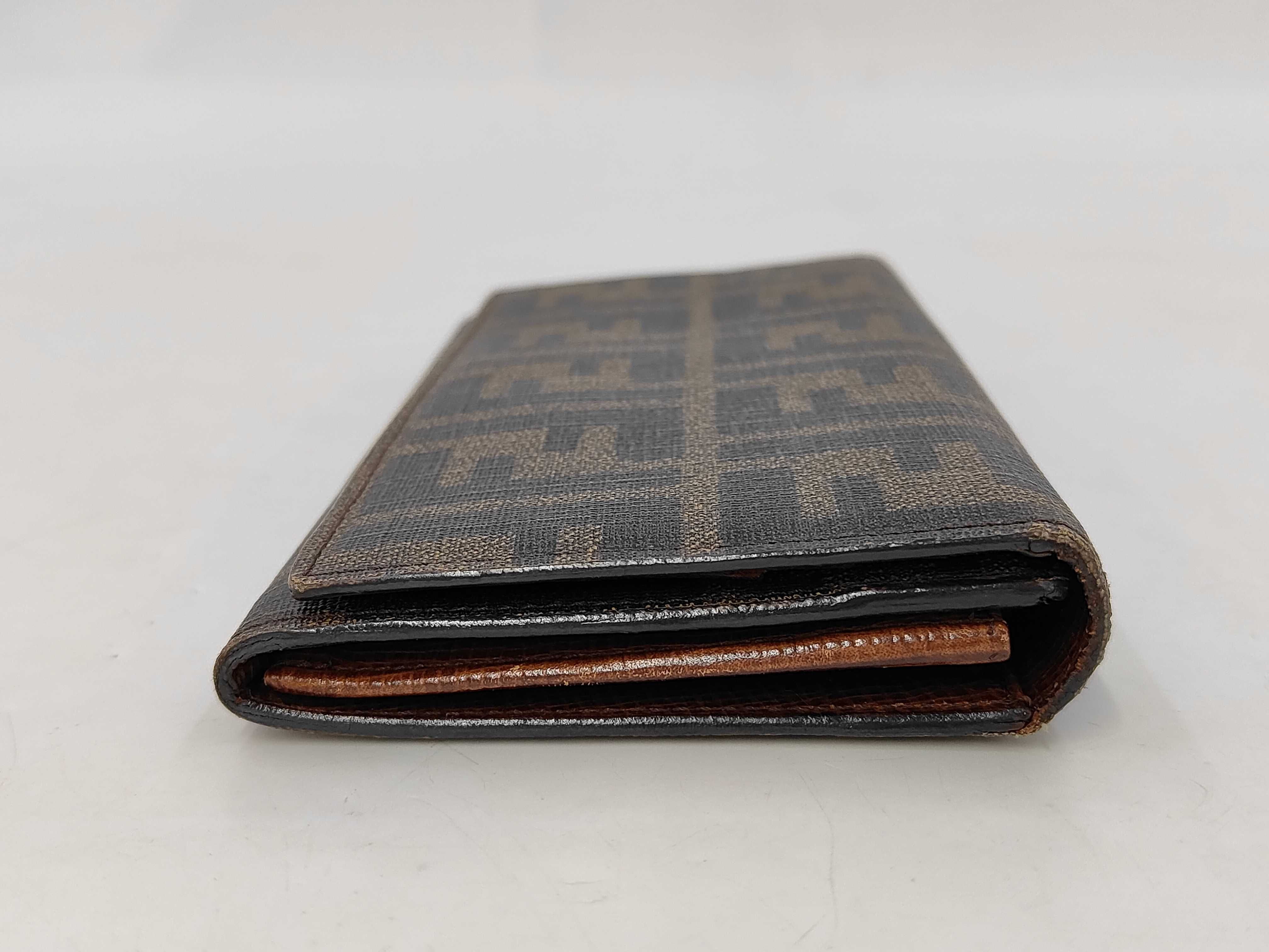 wallet — view 6