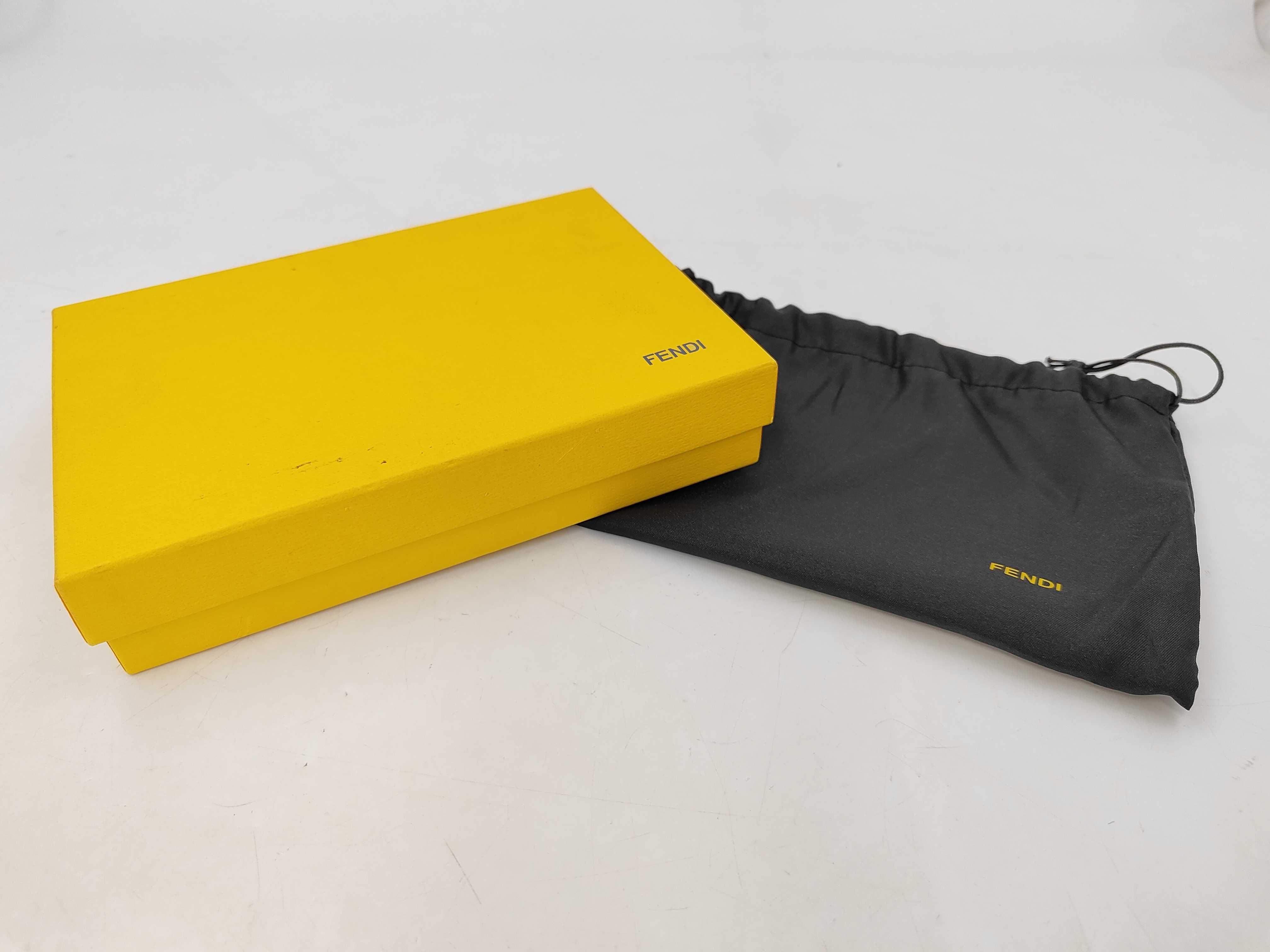 wallet — view 10