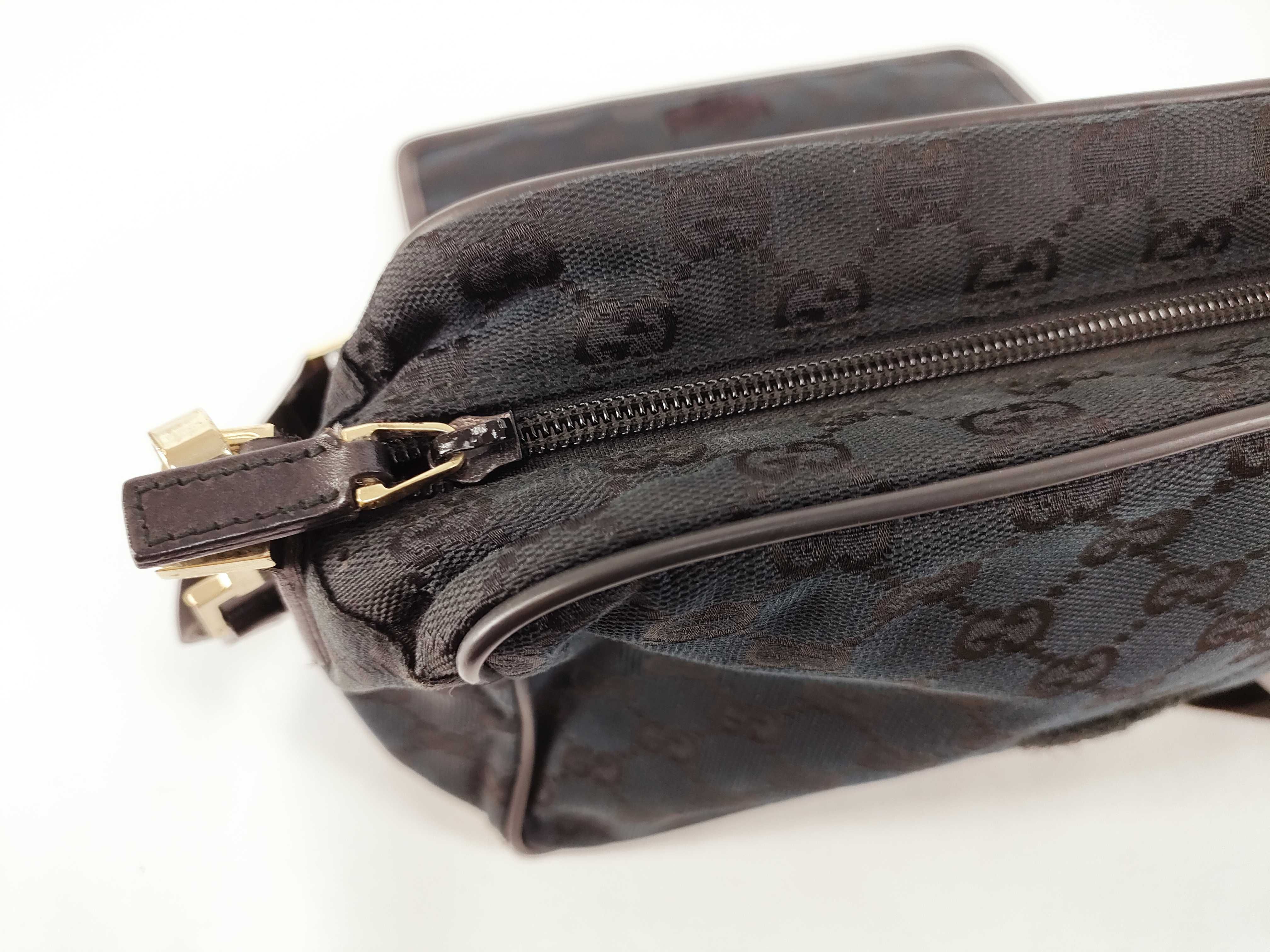 shoulder bag — view 13