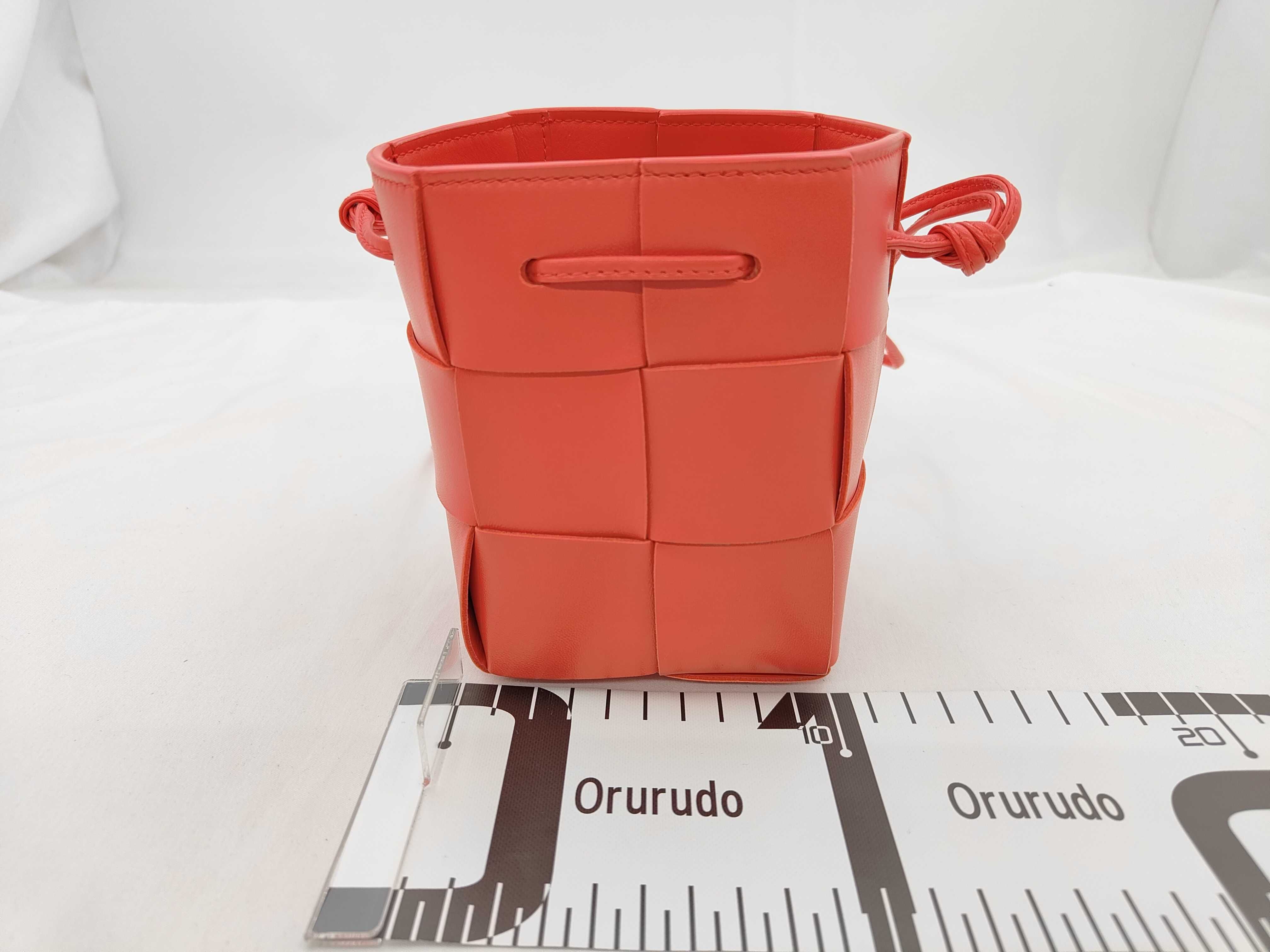 Intrecciato Bottega Veneta Cassette Mini Crossbody Bucket Shoulder Bag Red 680217 Shoulder Bag — view 2