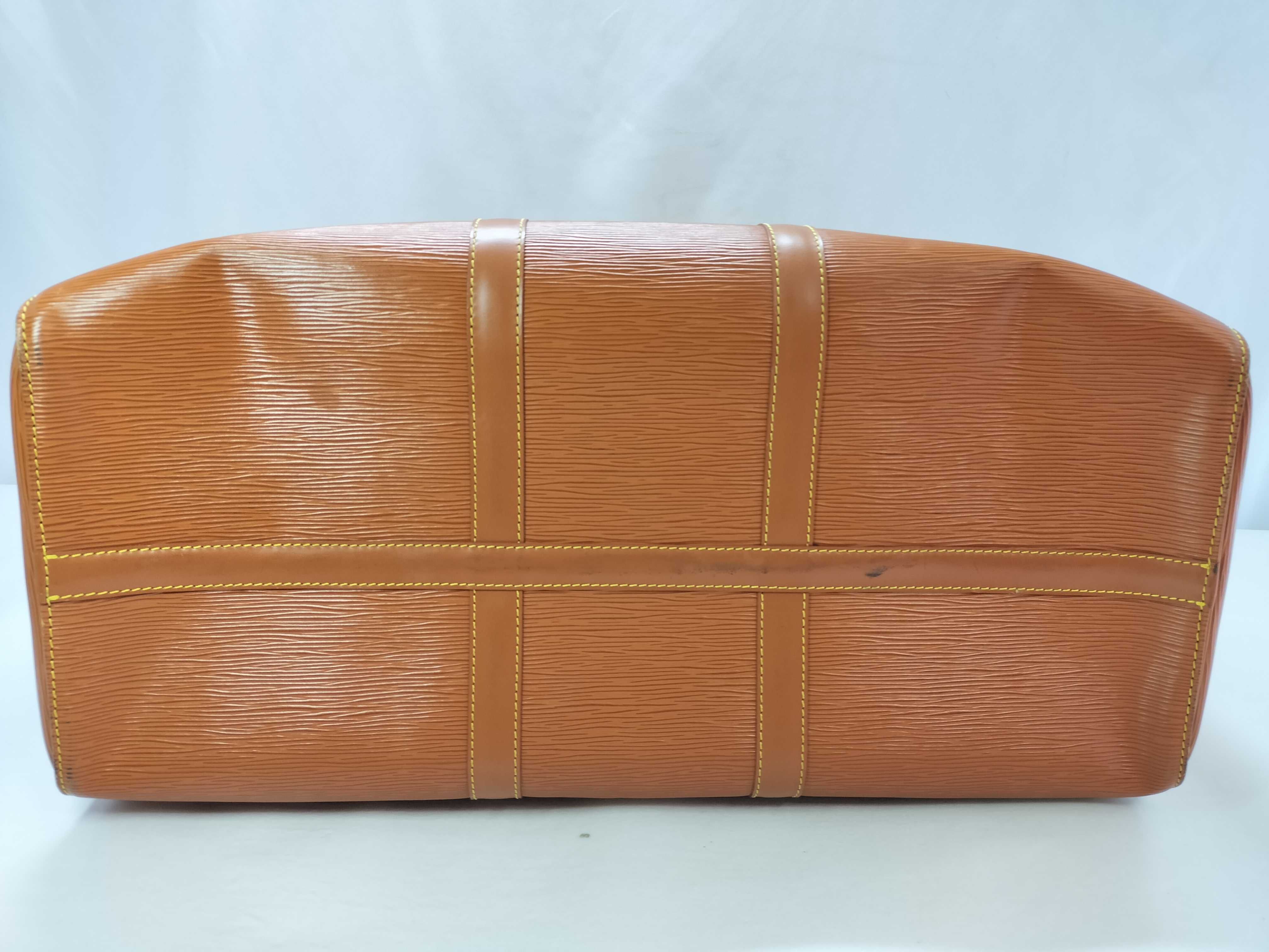Epi Louis Vuitton Keepall 50 Boston Bag Epi M42968 Boston Bag — view 14