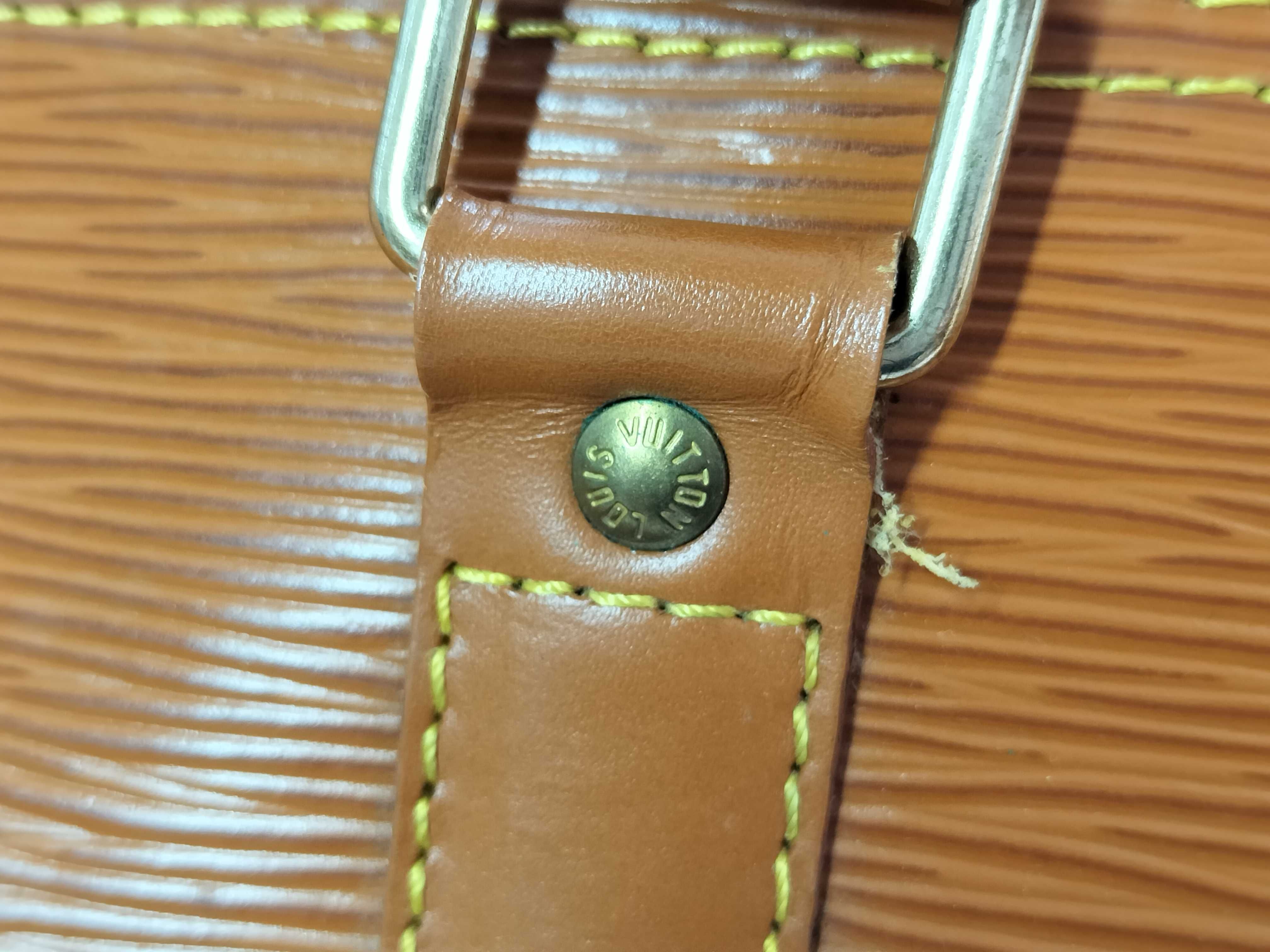 Epi Louis Vuitton Keepall 50 Boston Bag Epi M42968 Boston Bag — view 15