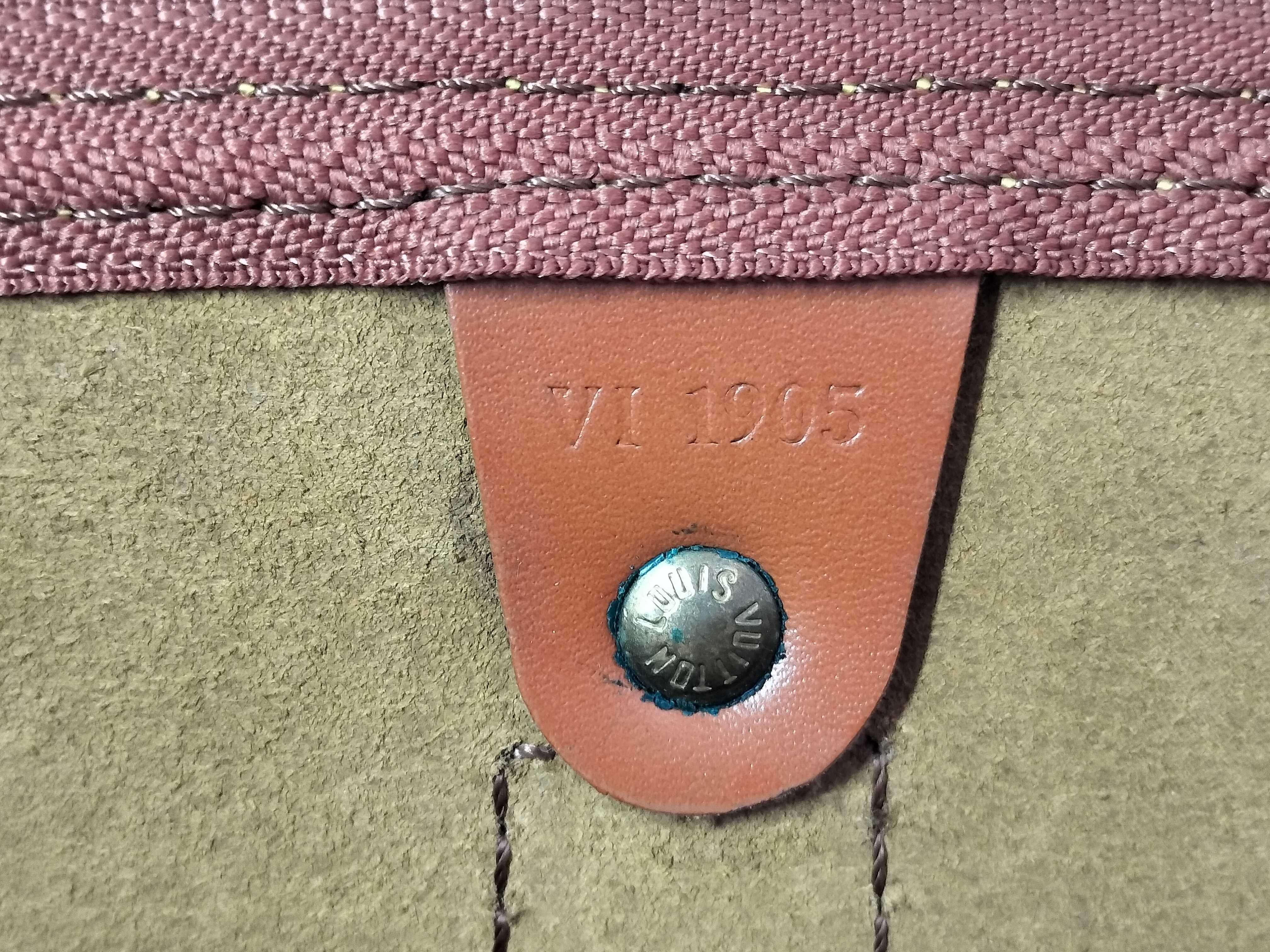 Epi Louis Vuitton Keepall 50 Boston Bag Epi M42968 Boston Bag — view 10