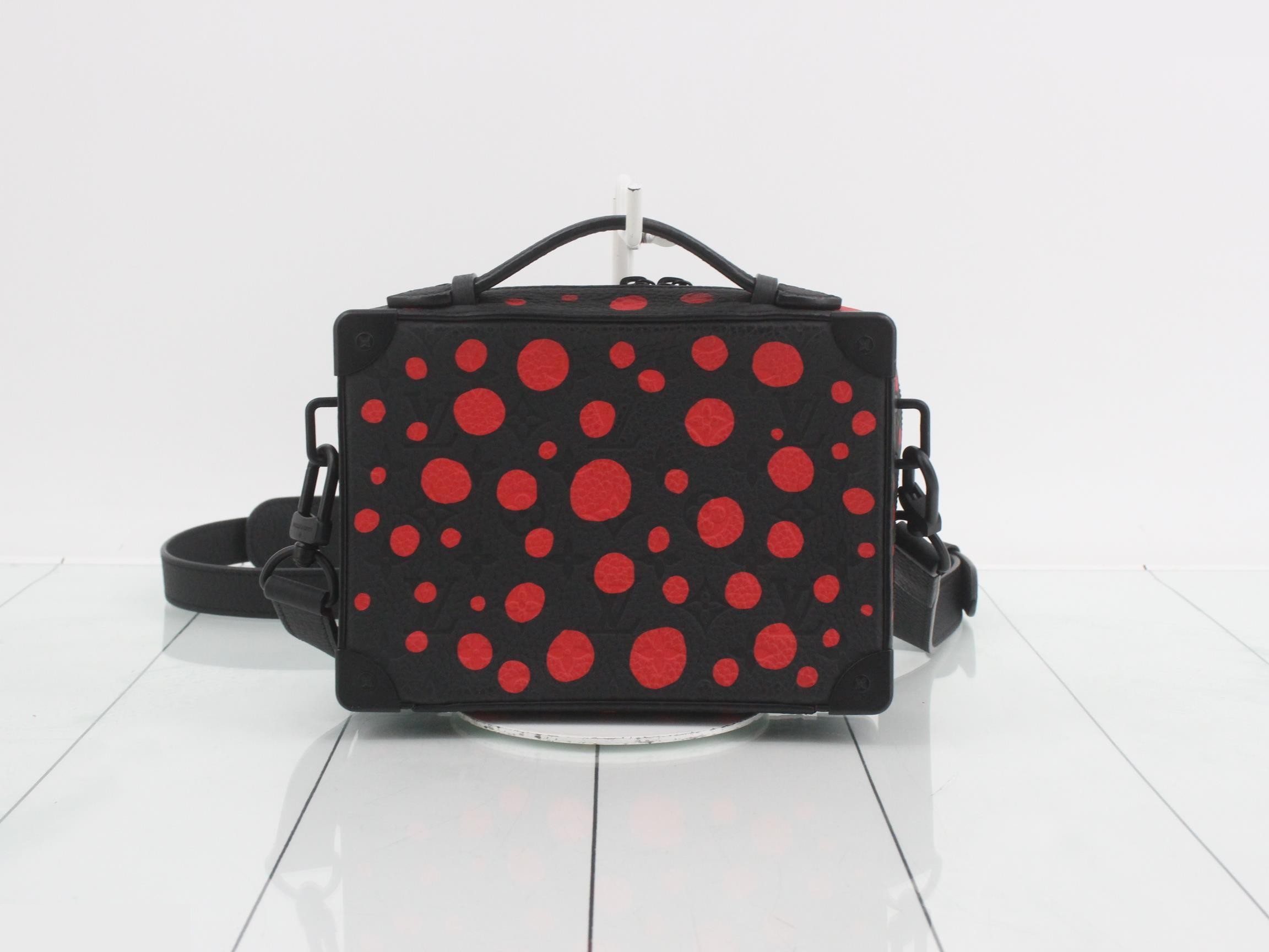 Unused Louis Vuitton x Yayoi Kusama LV x YK Soft Trunk M21677 IC — view 2