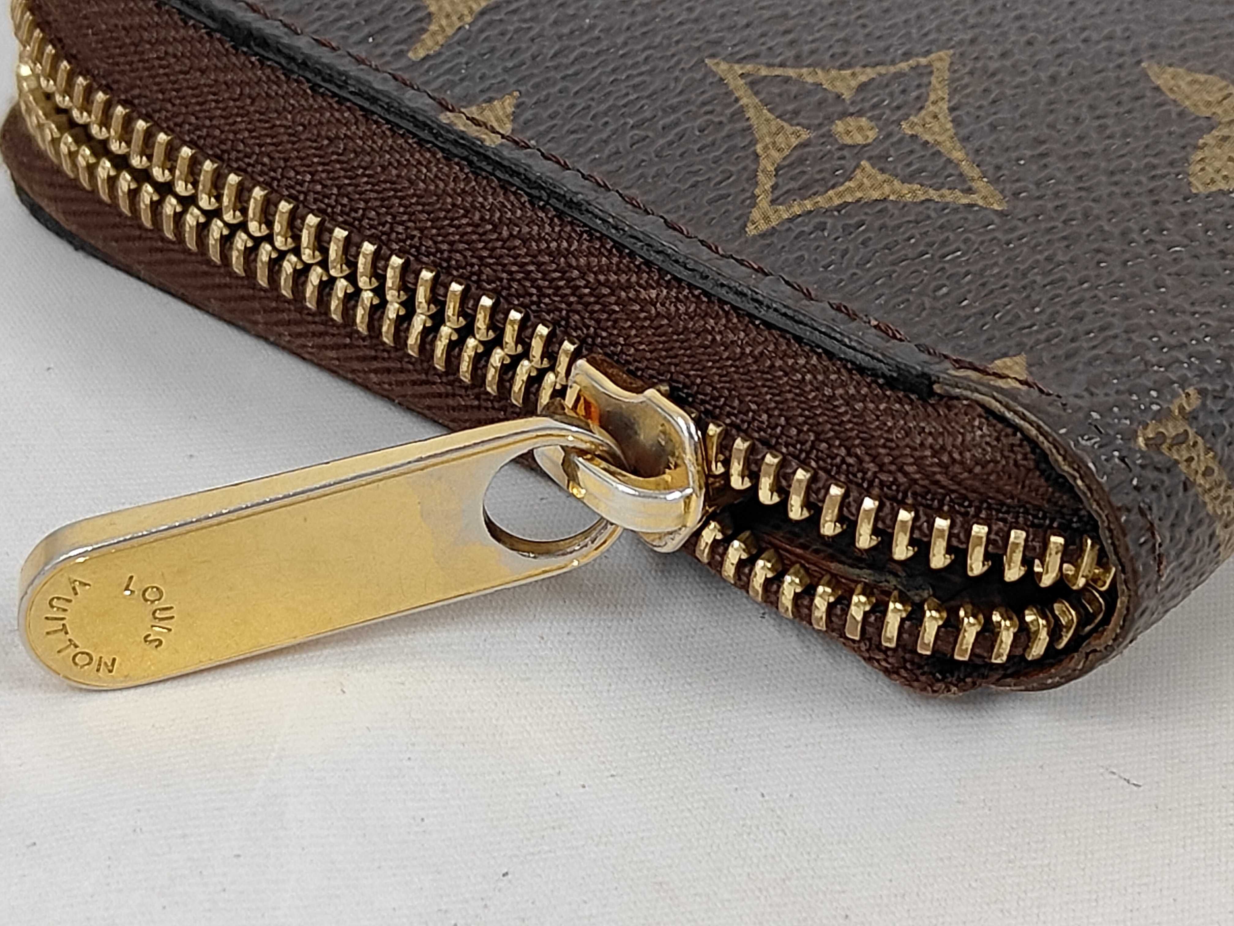 M42616 Monogram Zippy Wallet (with box) — view 8