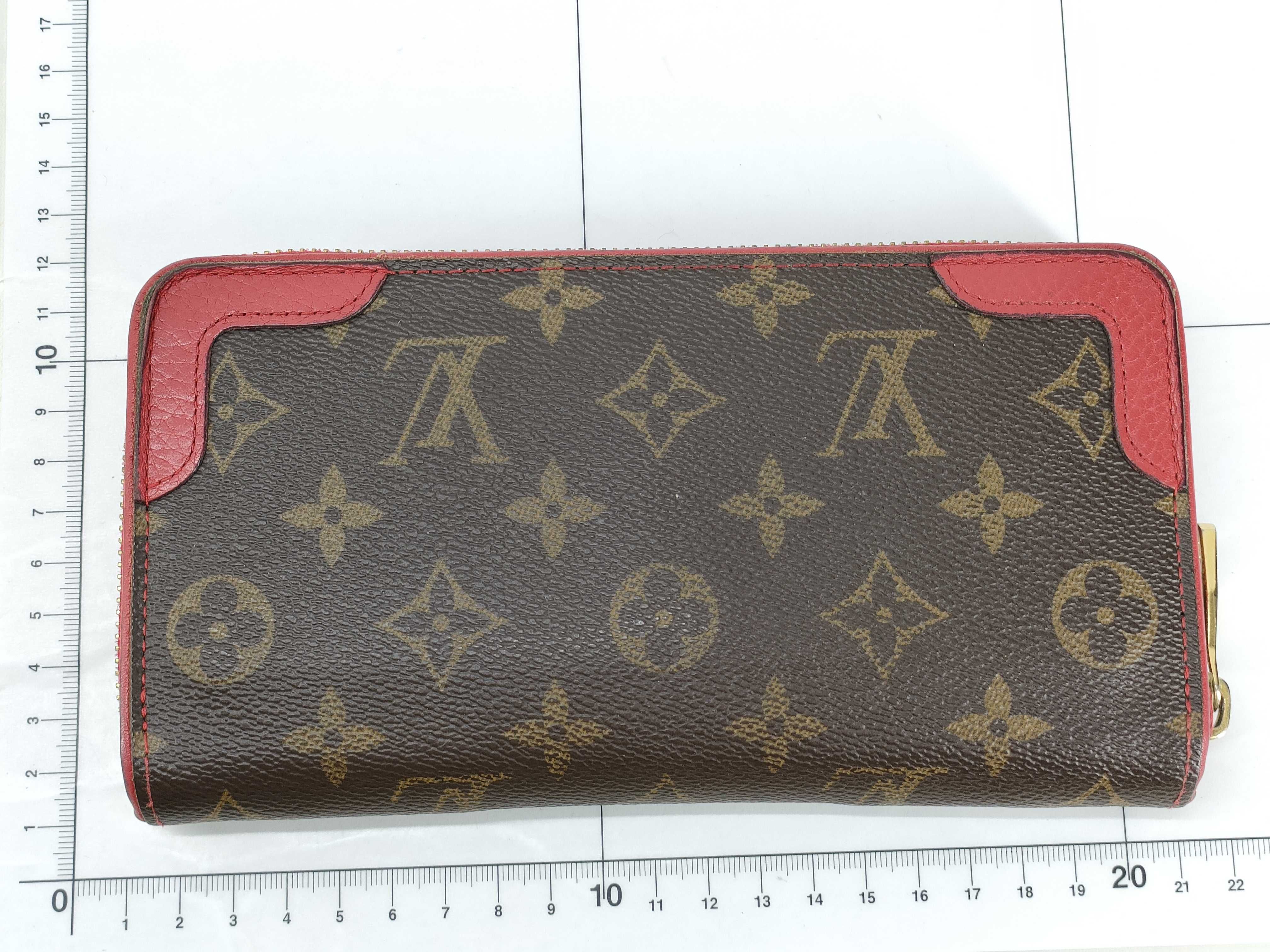 Monogram /Louis Vuitton/M61854/Zippy Wallet Retiro/Monogram/Sleaze/Round Zipper Long Wallet/MI2106 Wallet — view 2