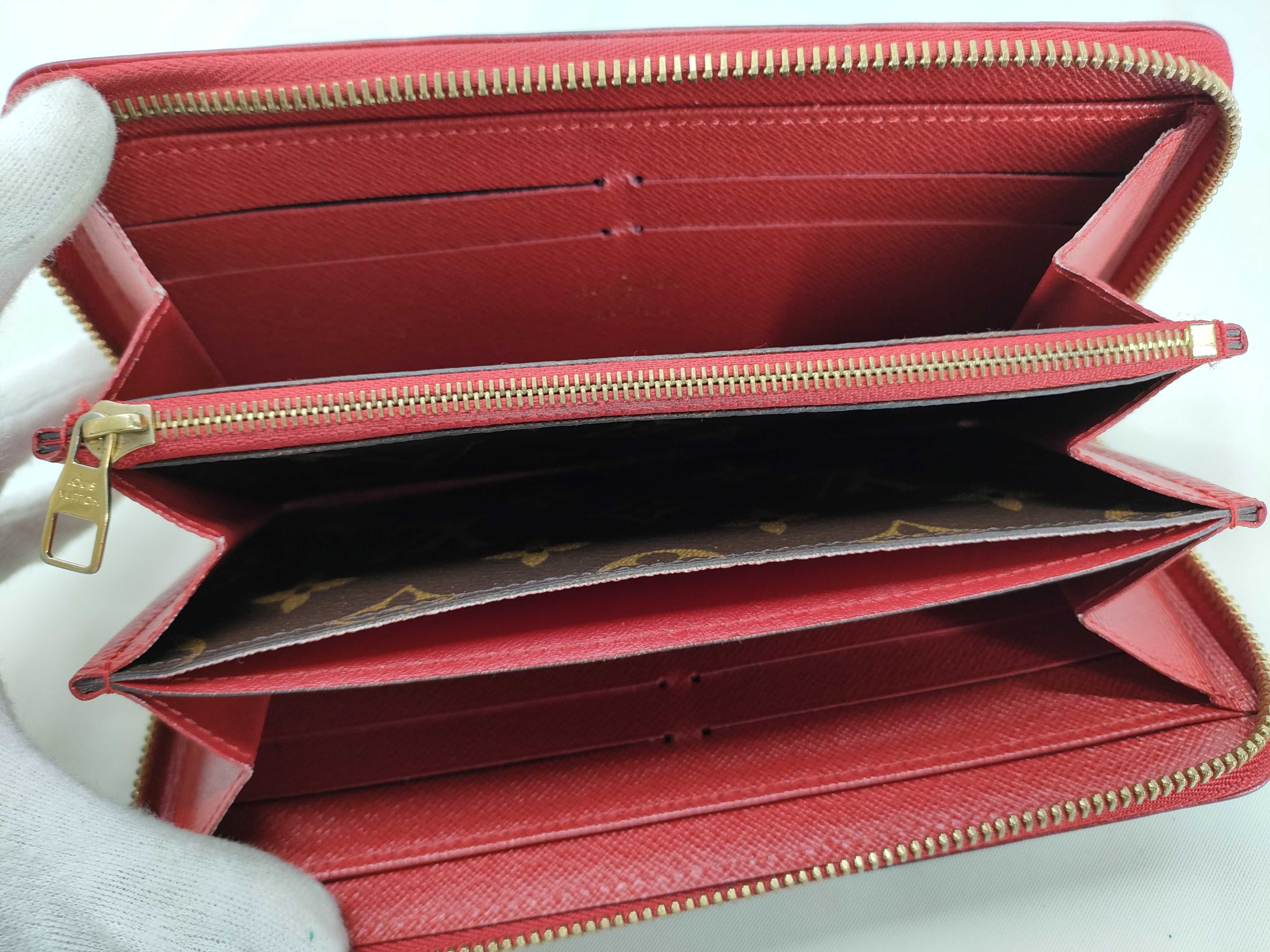 Monogram /Louis Vuitton/M61854/Zippy Wallet Retiro/Monogram/Sleaze/Round Zipper Long Wallet/MI2106 Wallet — view 9