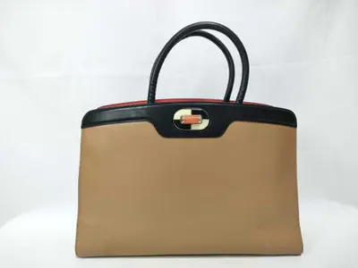 FR- Isabella Rossellini Leather Handbag Beige