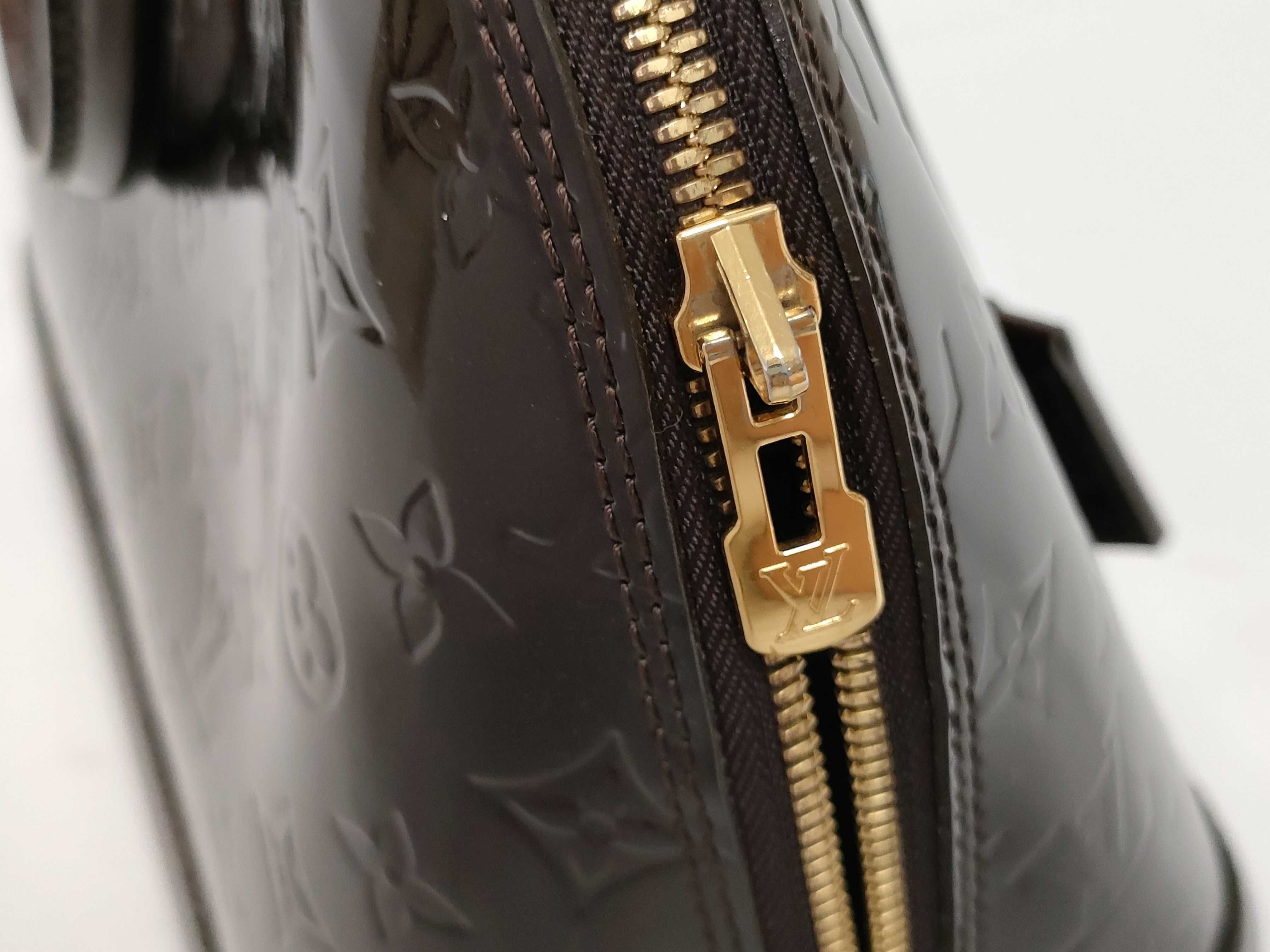 Vernis Alma PM M91611, serial number unclear, Bordeaux handbag — view 7