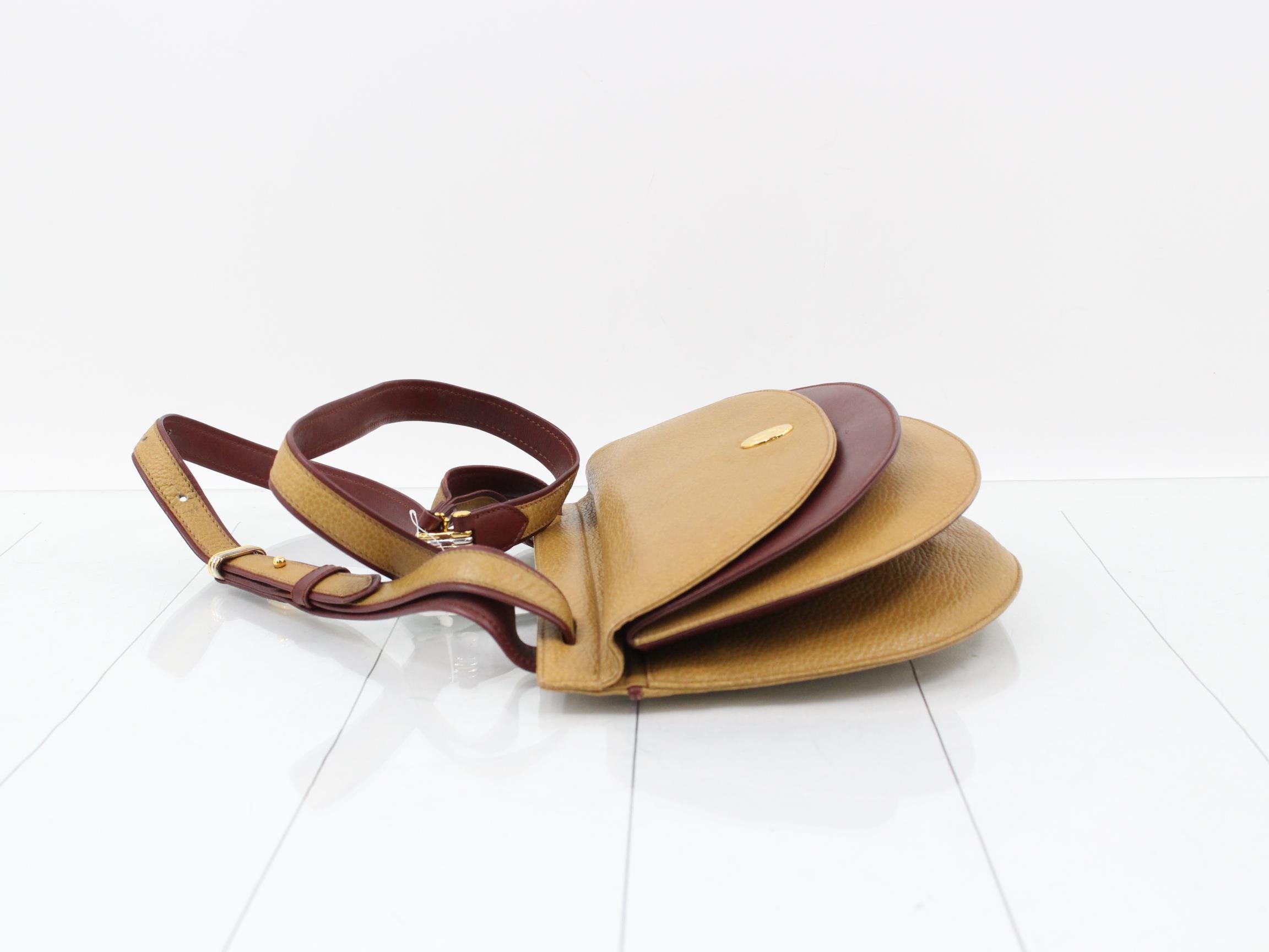 Must Line Shoulder Bag Leather — view 4