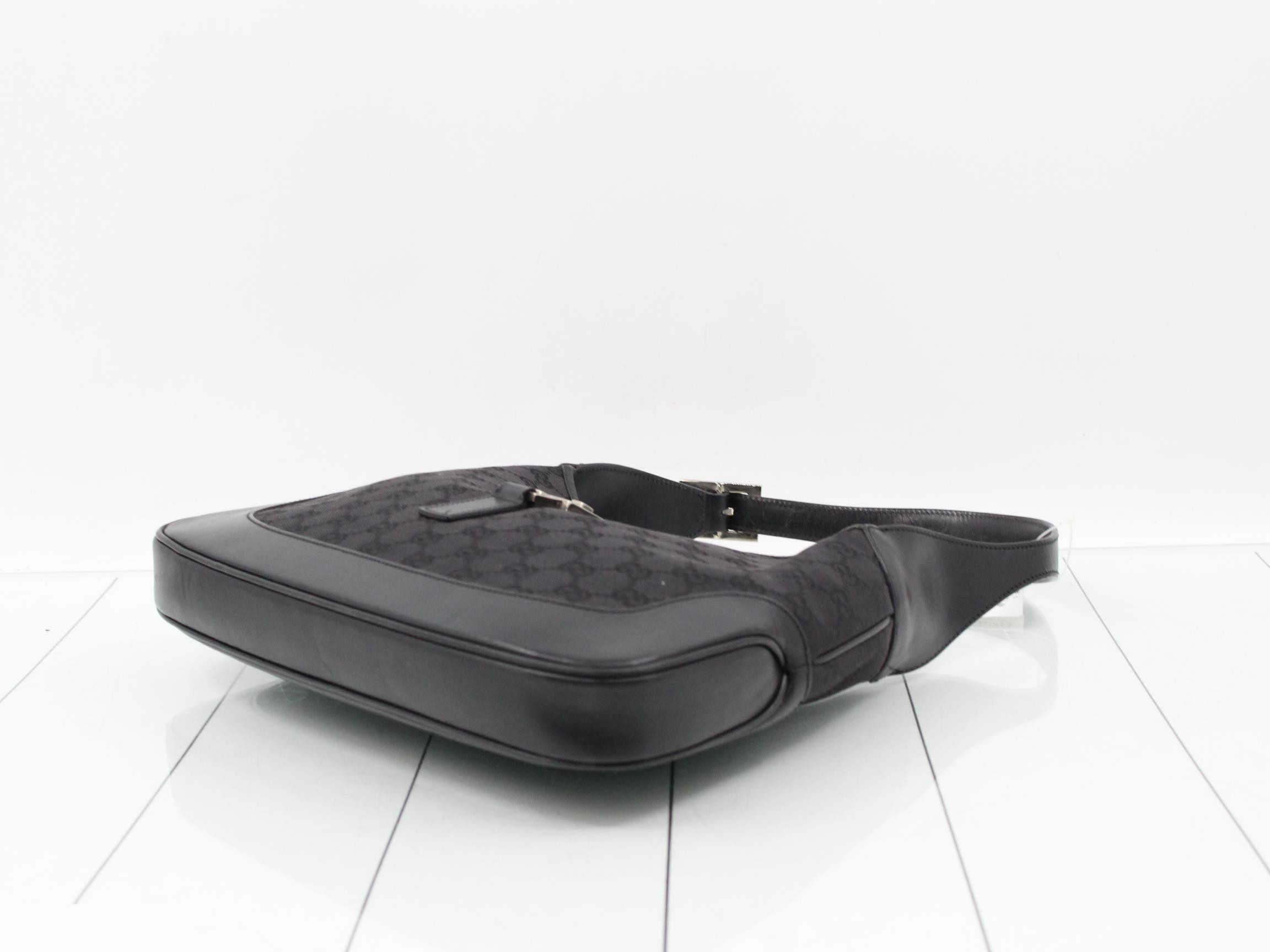 GG Canvas Jackie Shoulder Bag — view 6