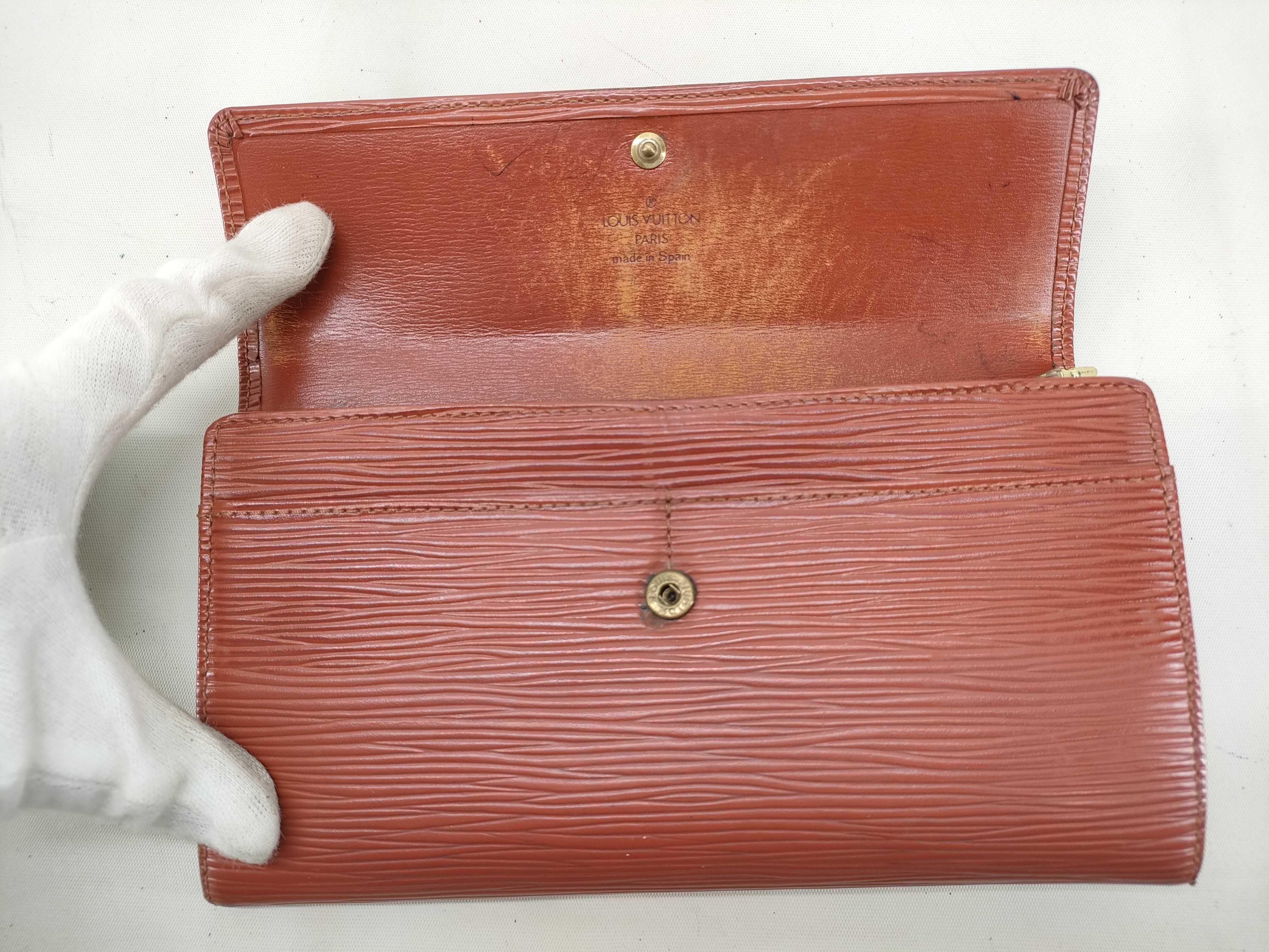 Epi Portomone Crédit Rouge Wallet — view 7