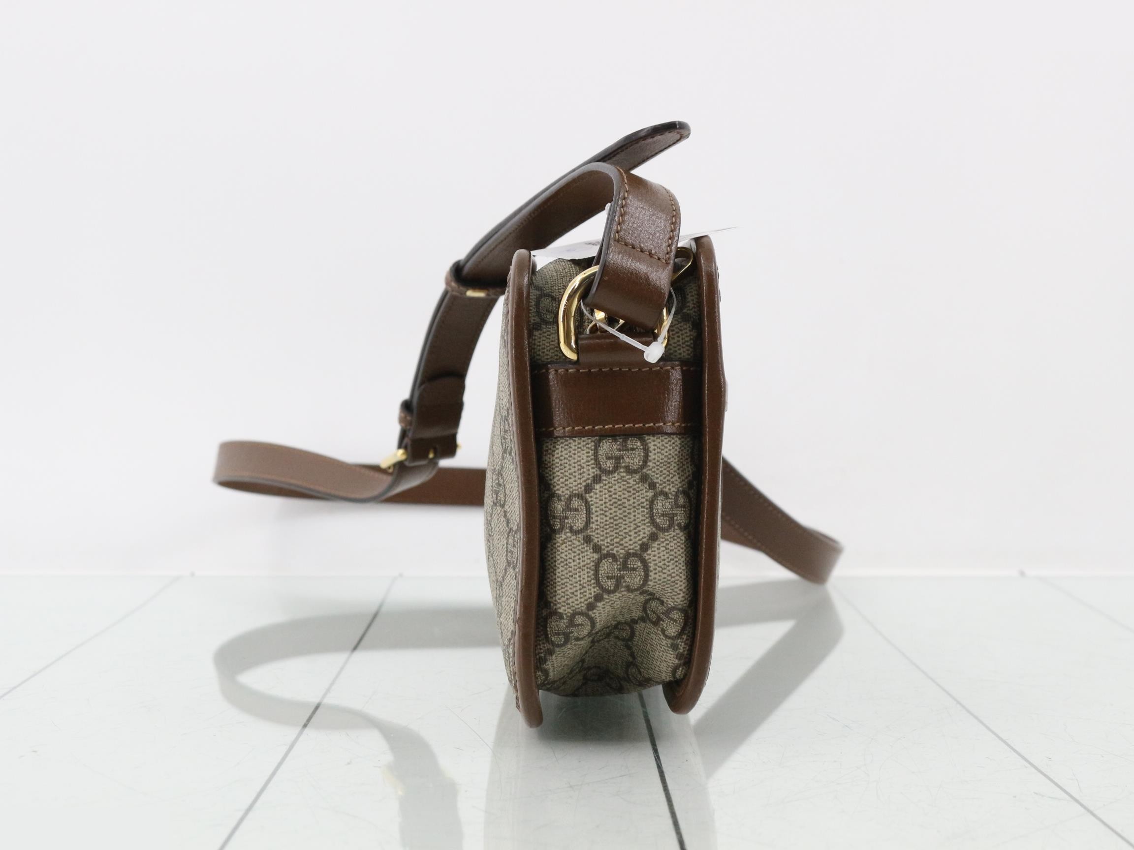 Camera bag, GG Supreme shoulder bag — view 4