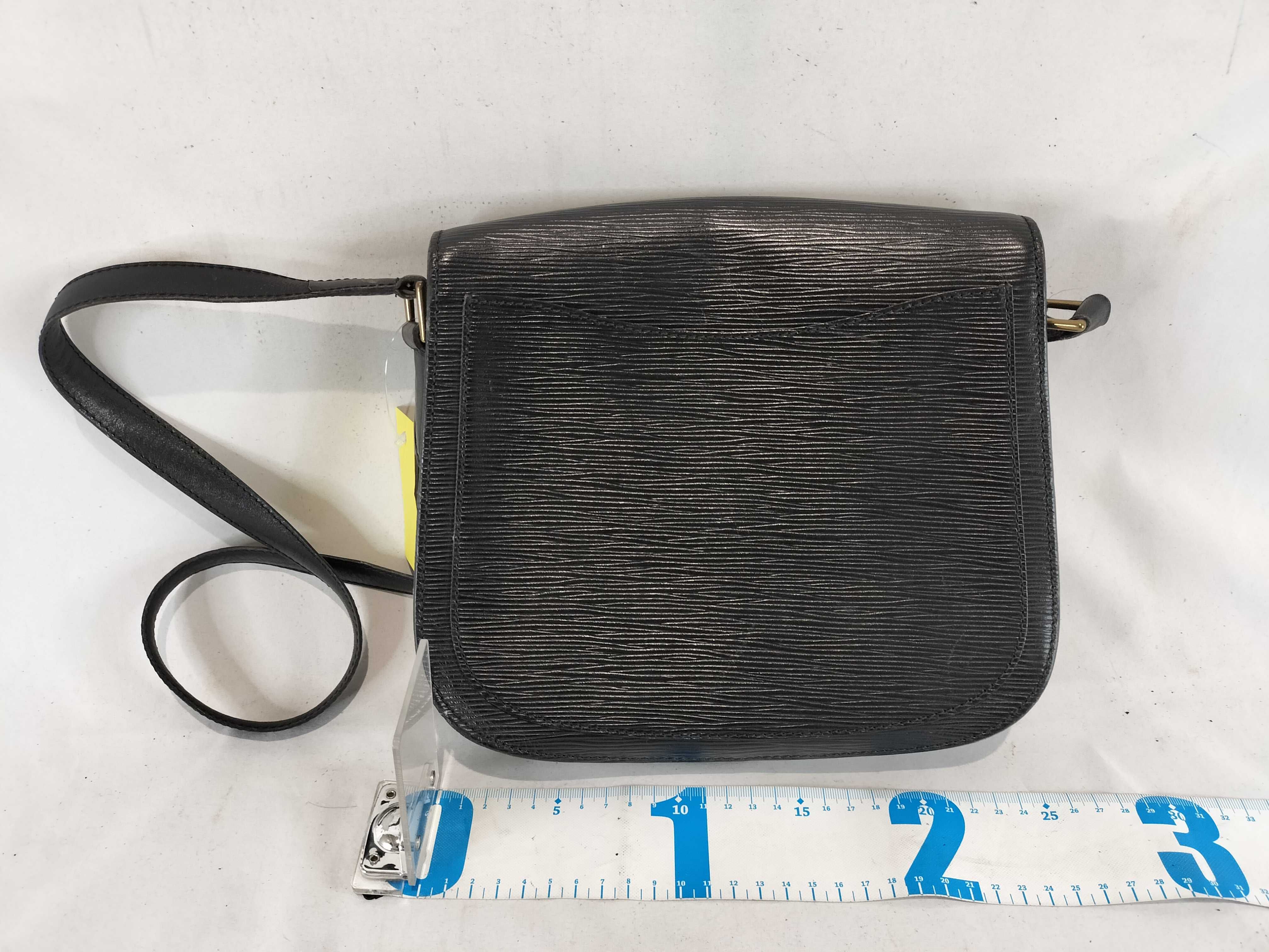 Epi Saint Cloud Black Shoulder Bag — view 4