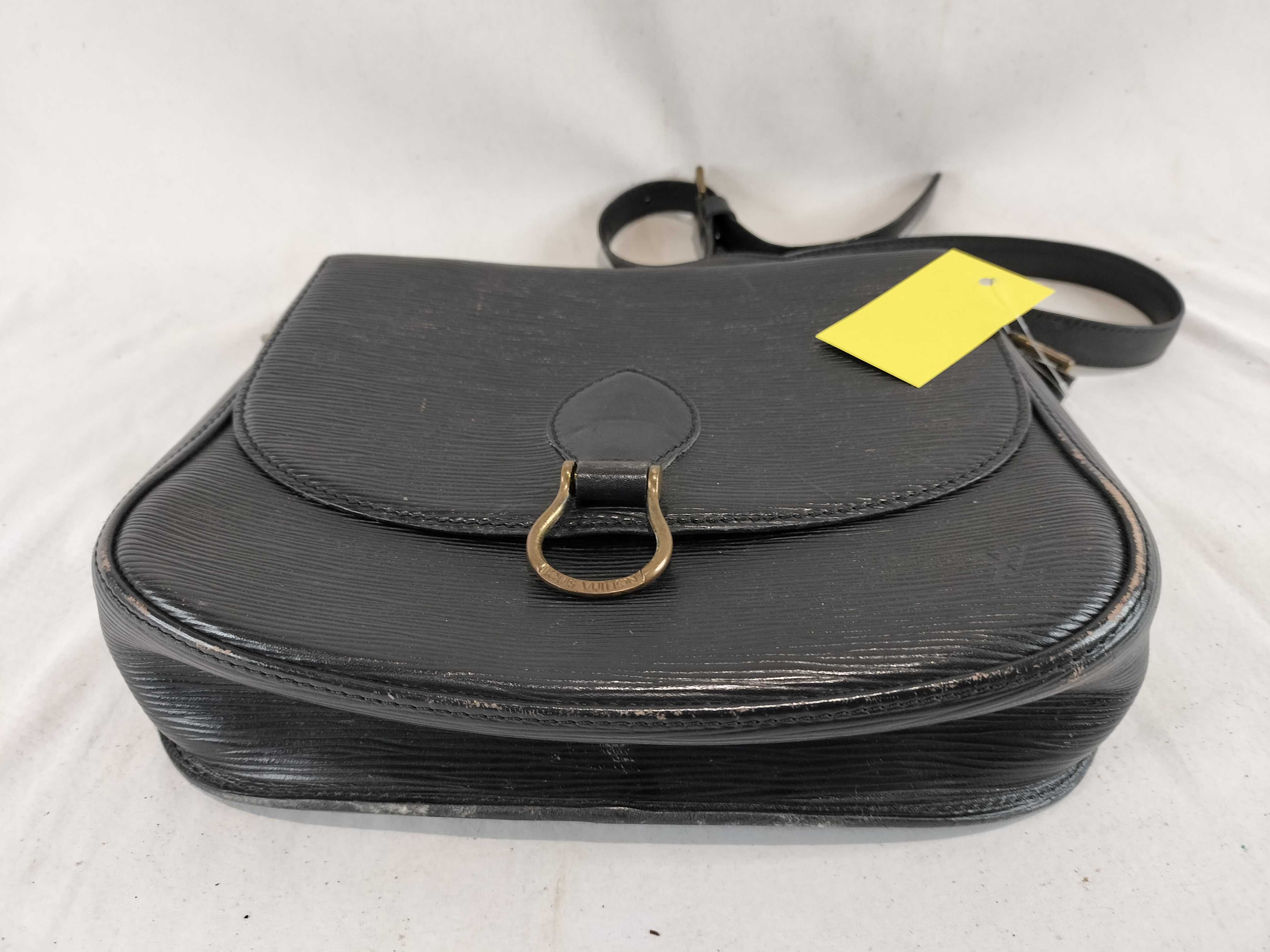 Epi Saint Cloud Black Shoulder Bag — view 9