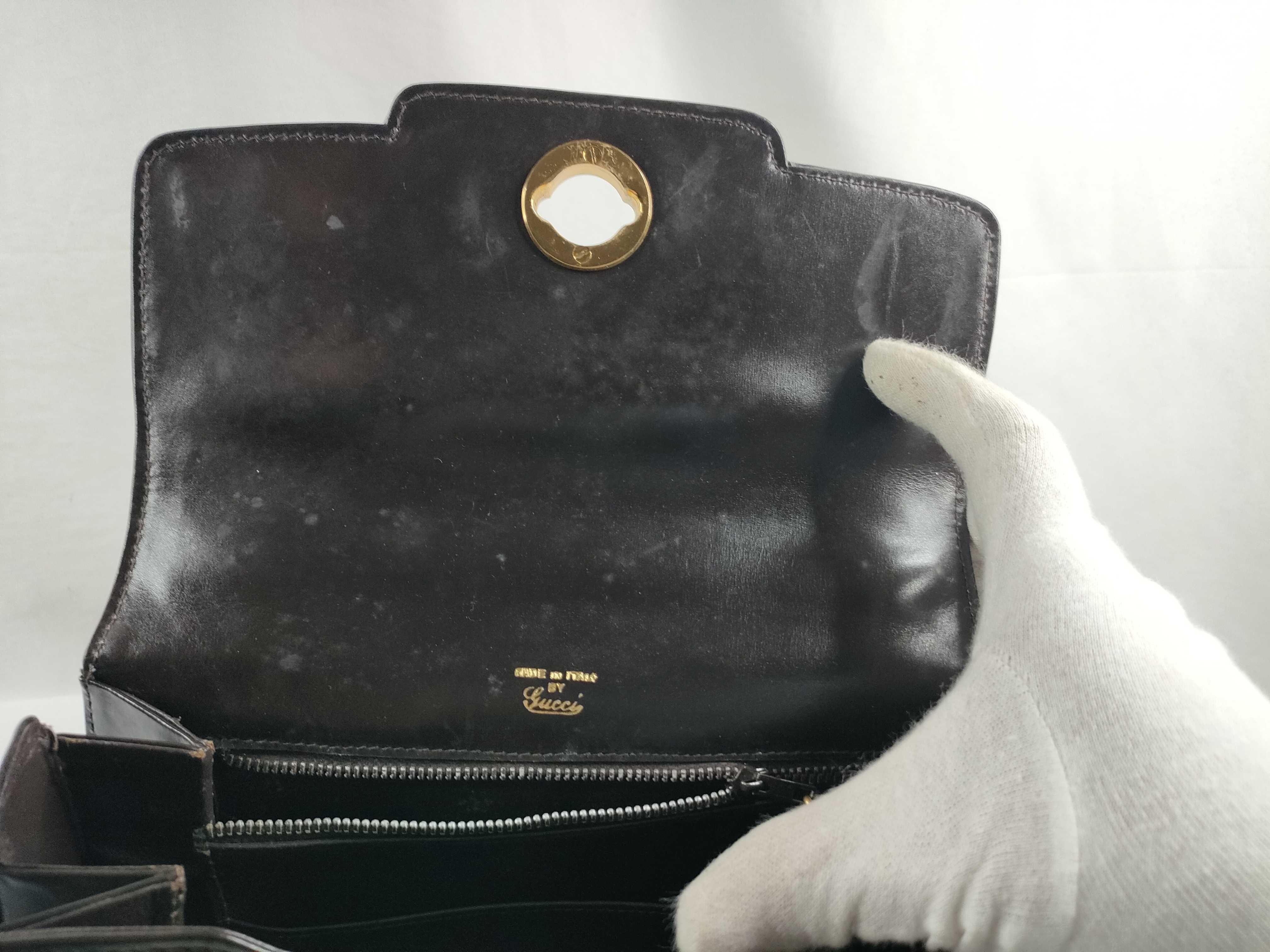 Old Gucci Old Leather Shoulder Bag — view 9
