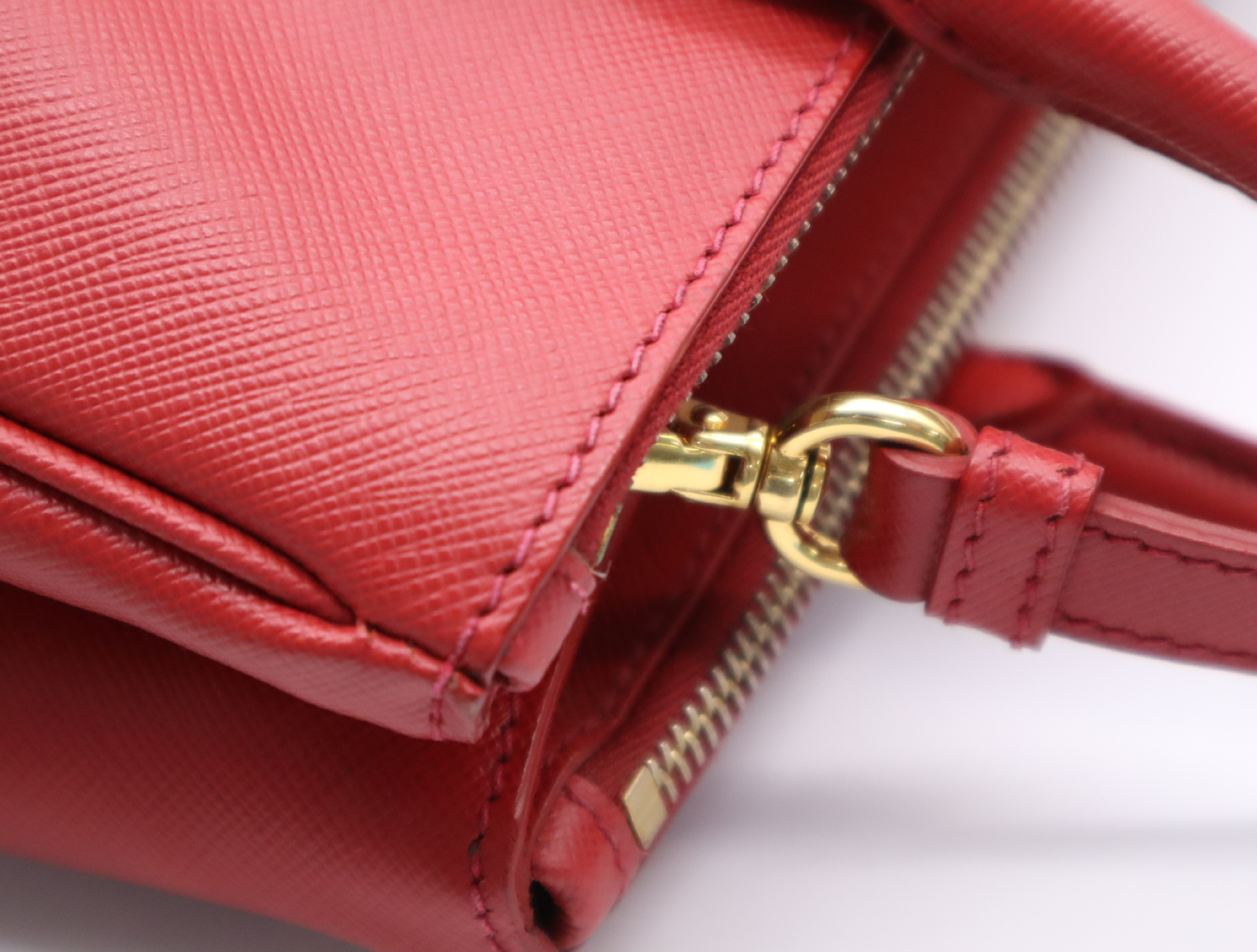 Leather Galleria Handbag, Red, Gold Hardware, with Shoulder Strap and Charm. — view 8
