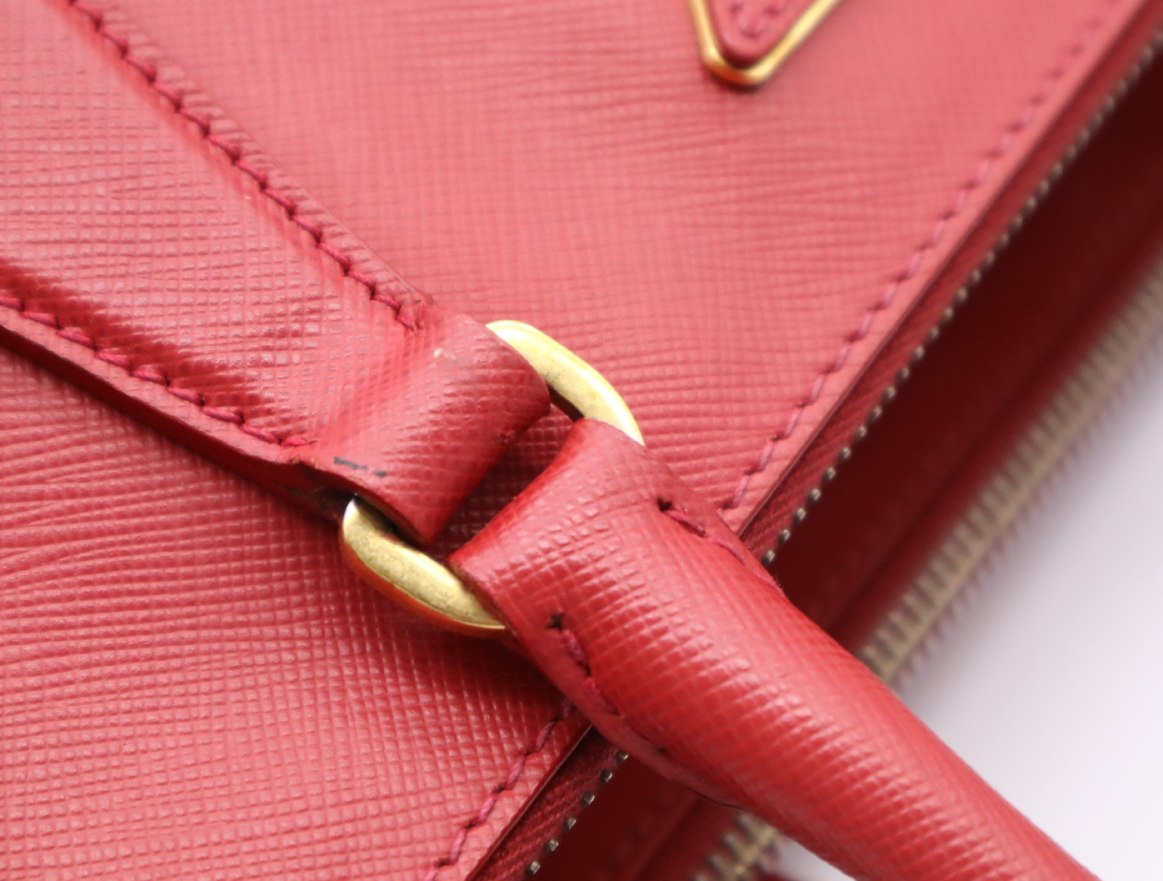 Leather Galleria Handbag, Red, Gold Hardware, with Shoulder Strap and Charm. — view 9