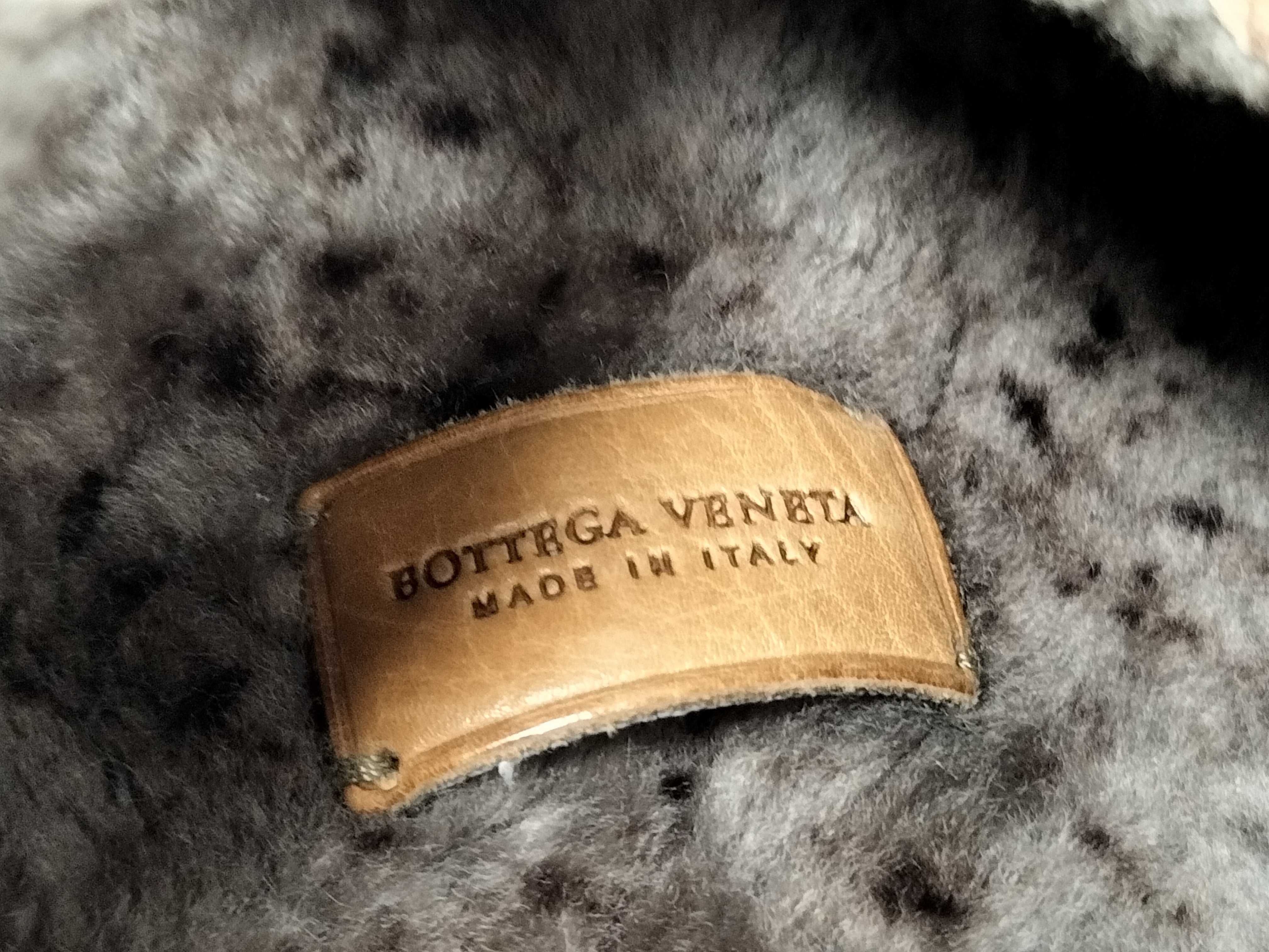 Shearling Semi-Shoulder Bag, Beige Shoulder Bag — view 10