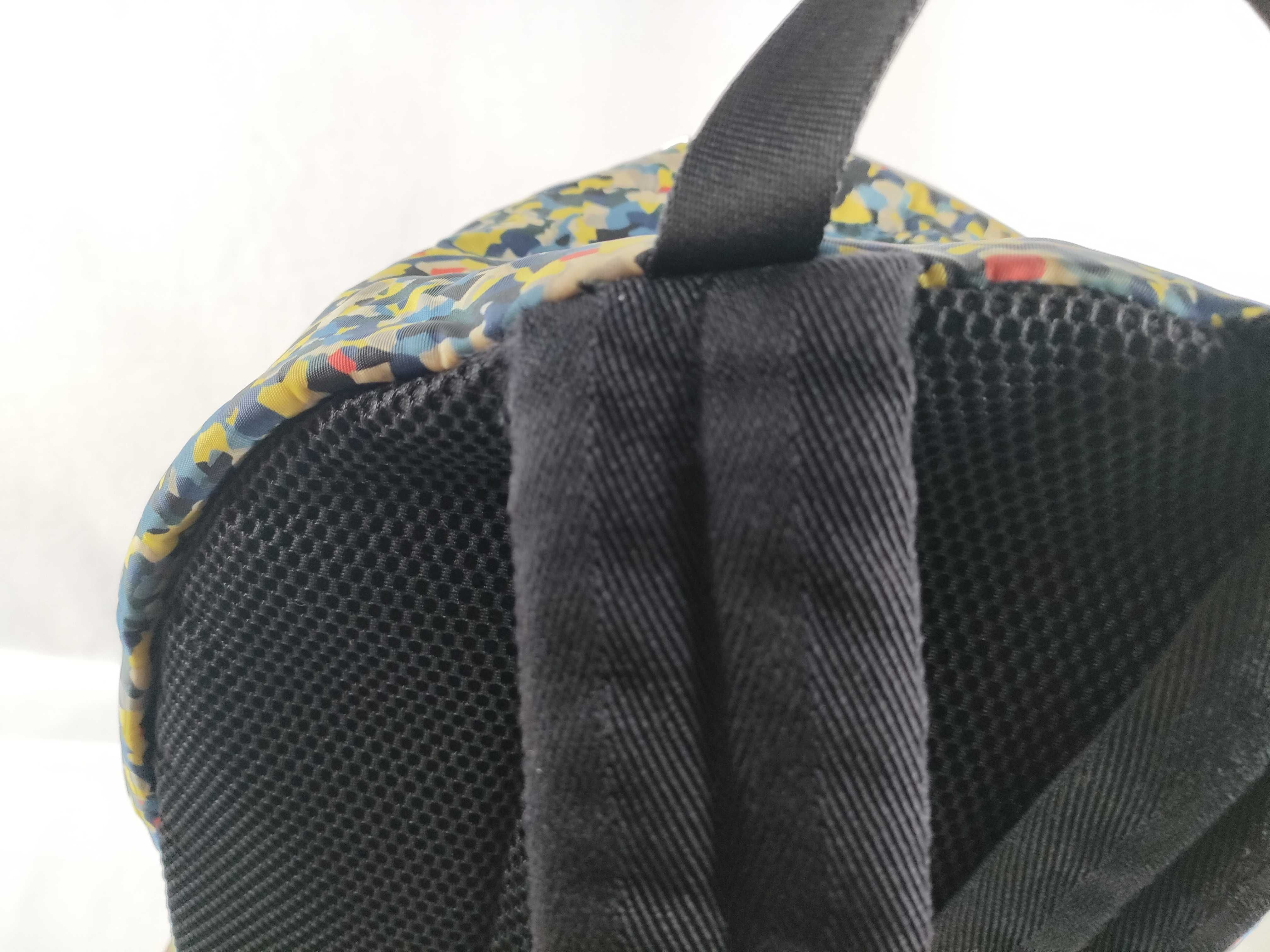 Bugs Eye Monster Backpack Rucksack — view 8