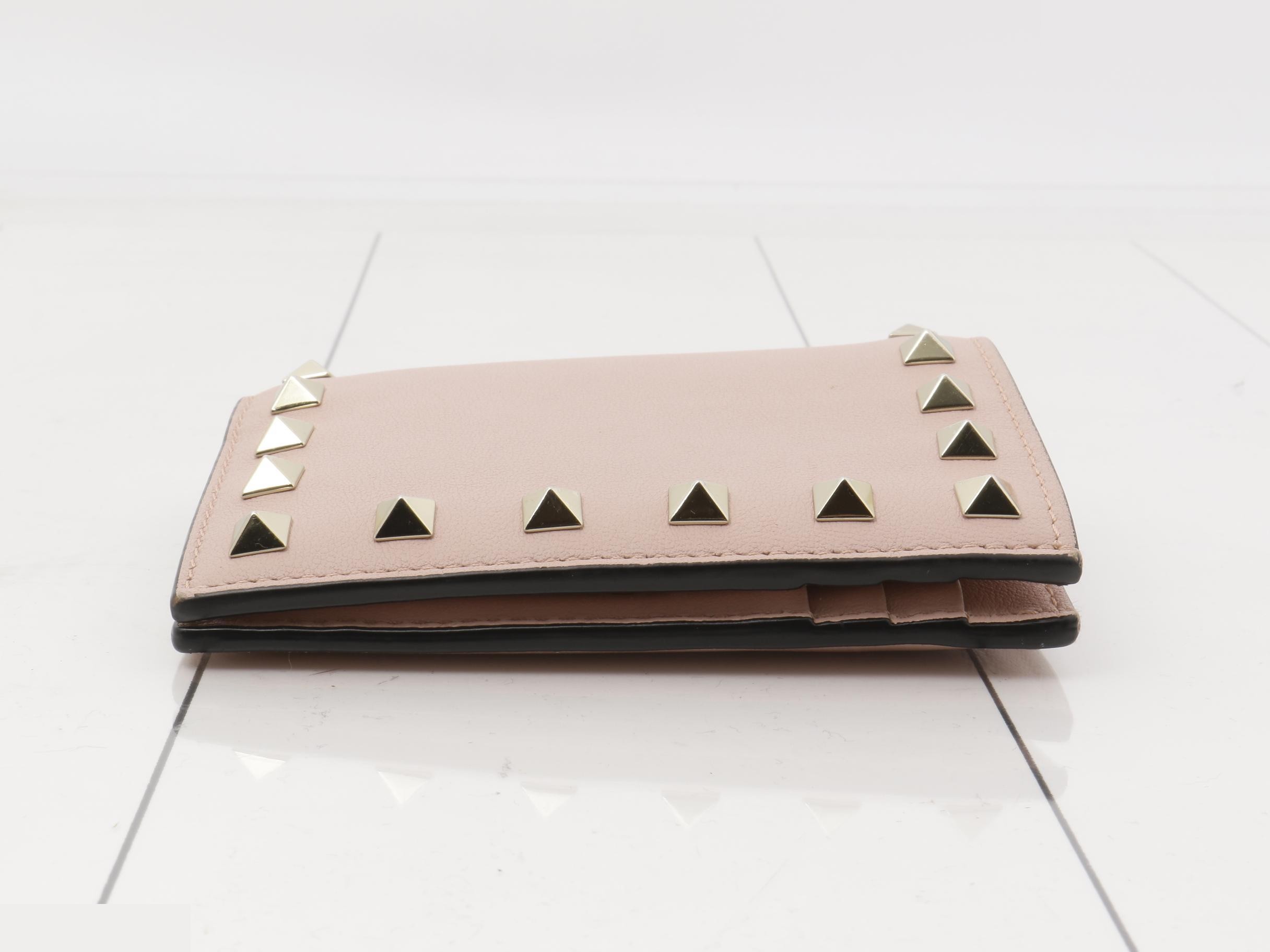 Bi-fold wallet, studs, pink leather — view 3