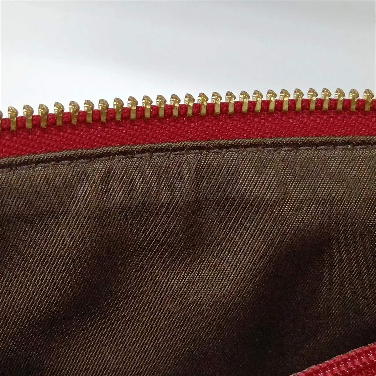 Guccissima Leather Chain Wallet Red 428449 — view 10