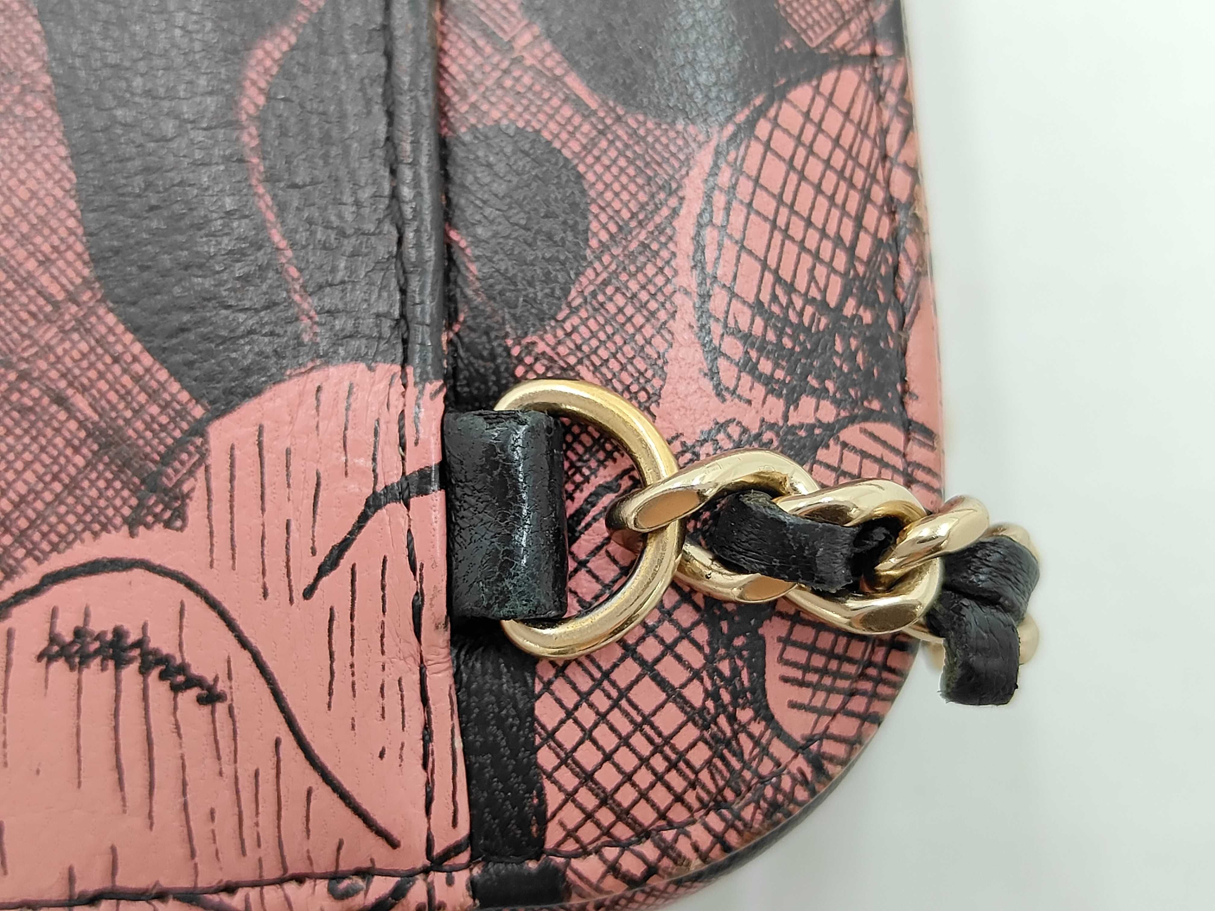 Smartphone Chain Shoulder Bag — view 12