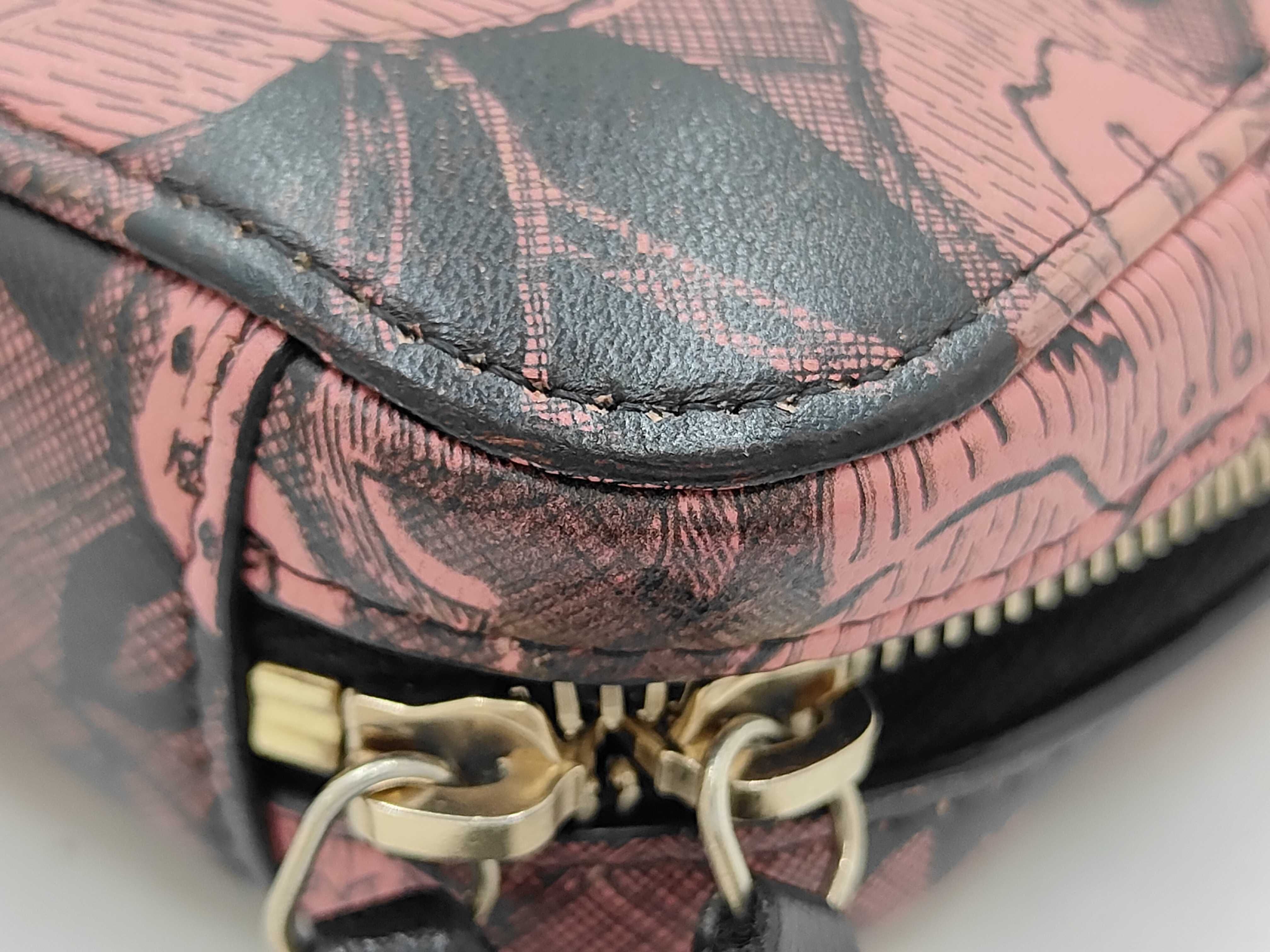 Smartphone Chain Shoulder Bag — view 7