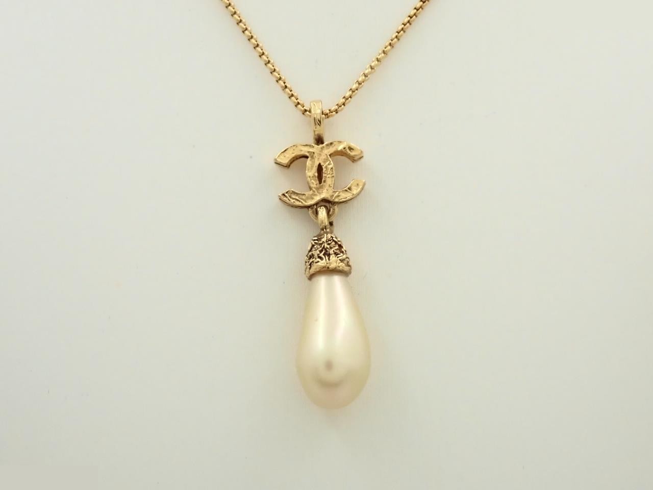 Coco Mark Necklace, White, GP