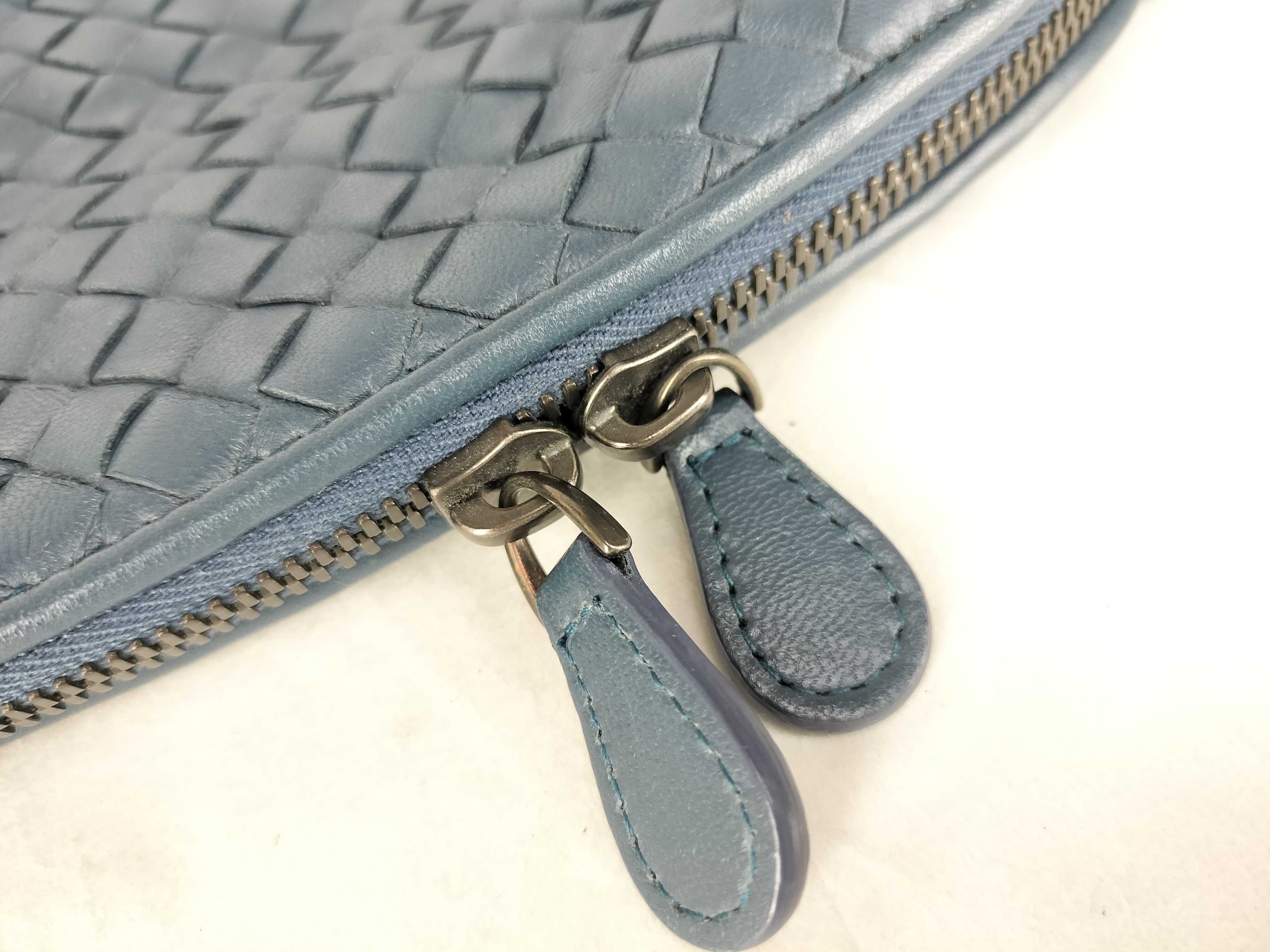 Intrecciato Bottega Veneta Intrecciato Leather Shoulder Bag — view 13