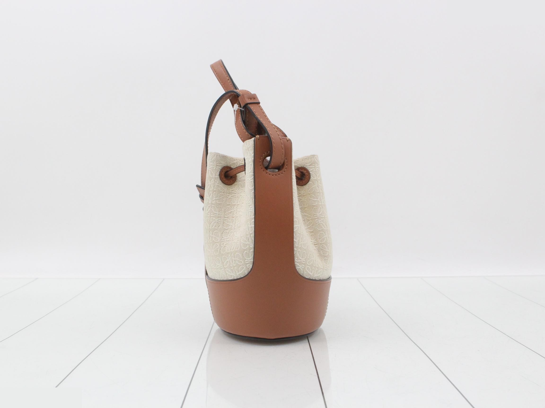 Balloon Anagram Small Bag, White x Tan — view 2