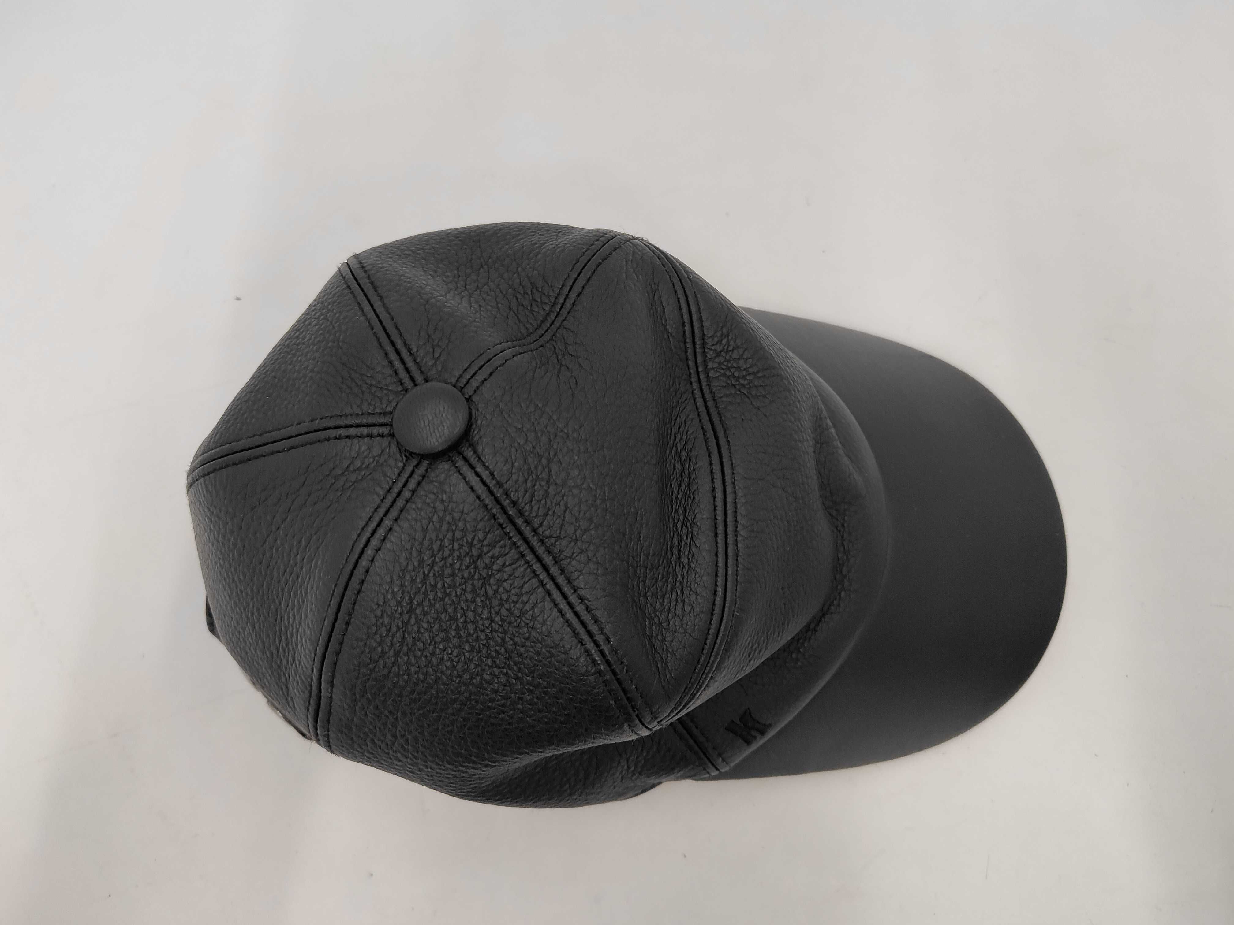 leather cap with H logo, size 60, grained deerskin, black. Other accessories. — view 6