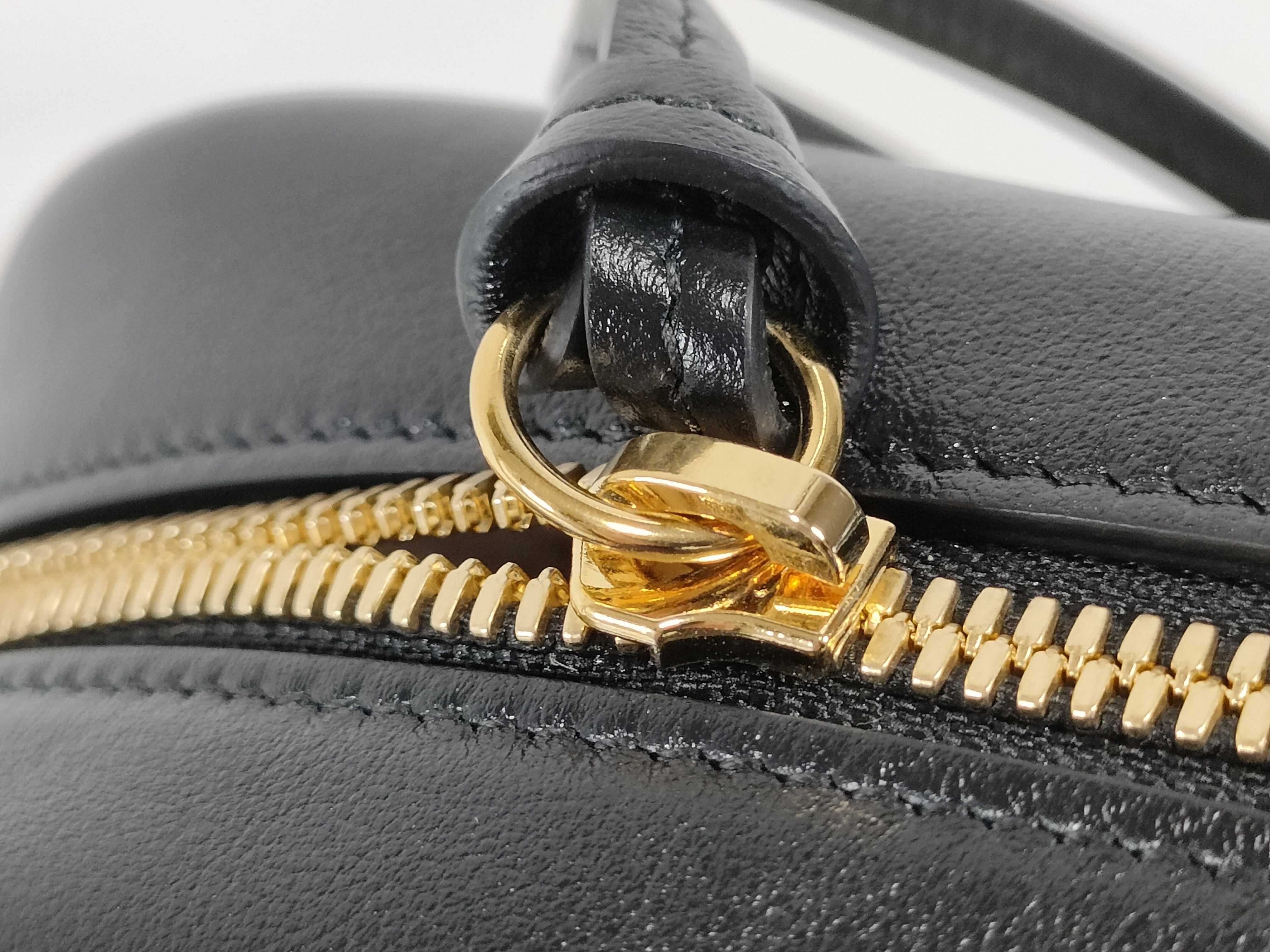 GG Canvas Gucci Marmont Camera Shoulder Bag — view 15