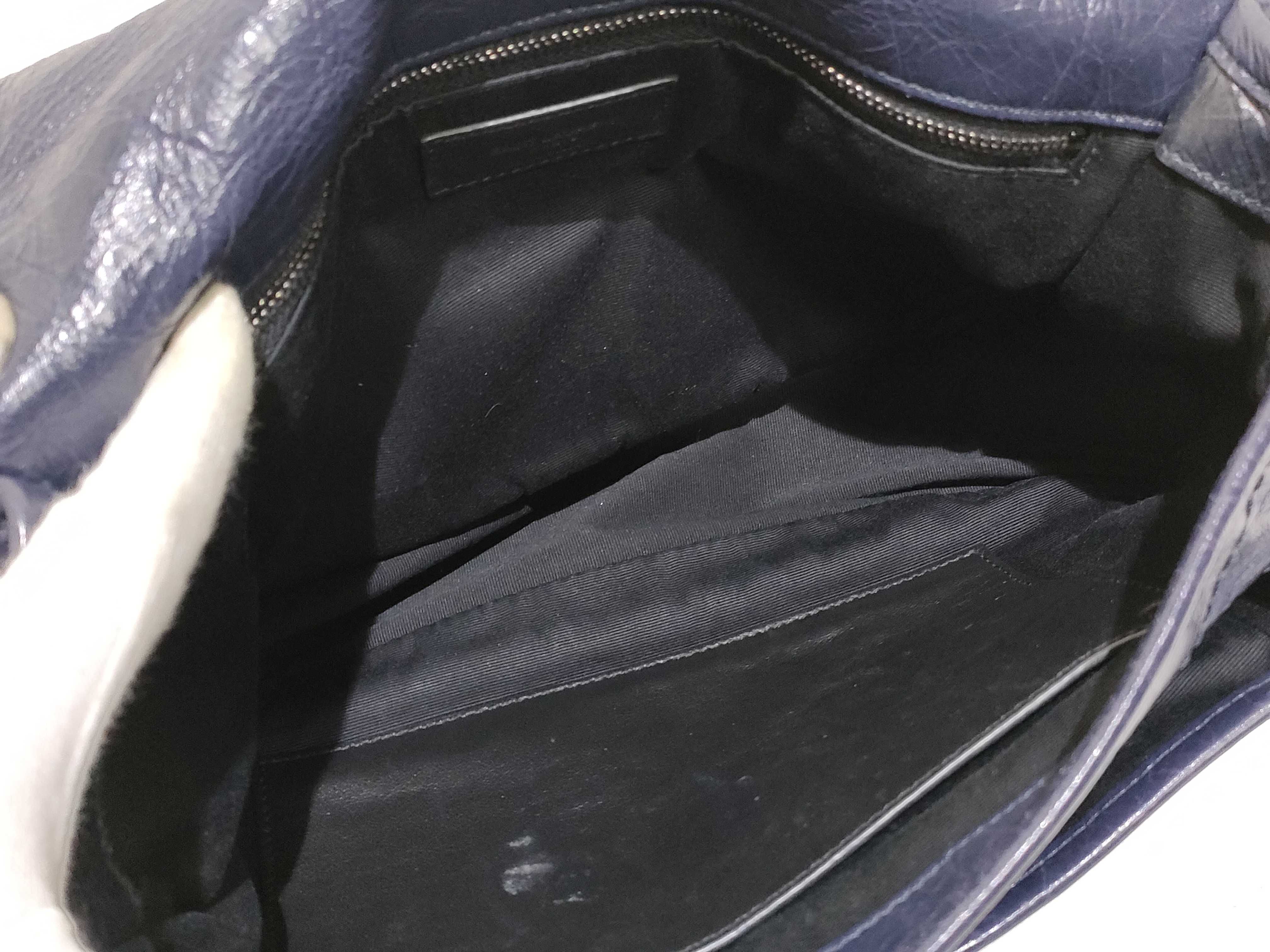 Niki M Crossbody Bag — view 8