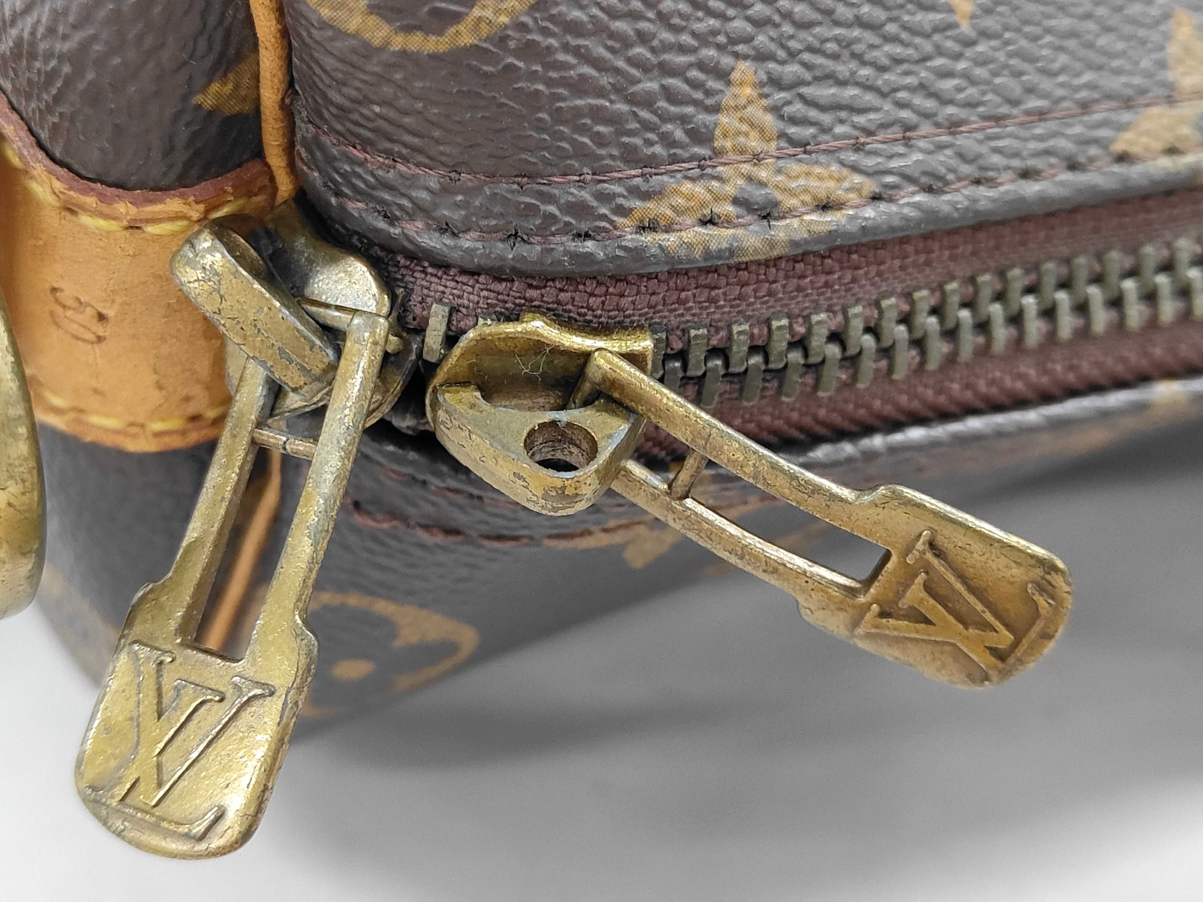 Keepall Bandoulière 50 Monogram Boston Bag — view 6