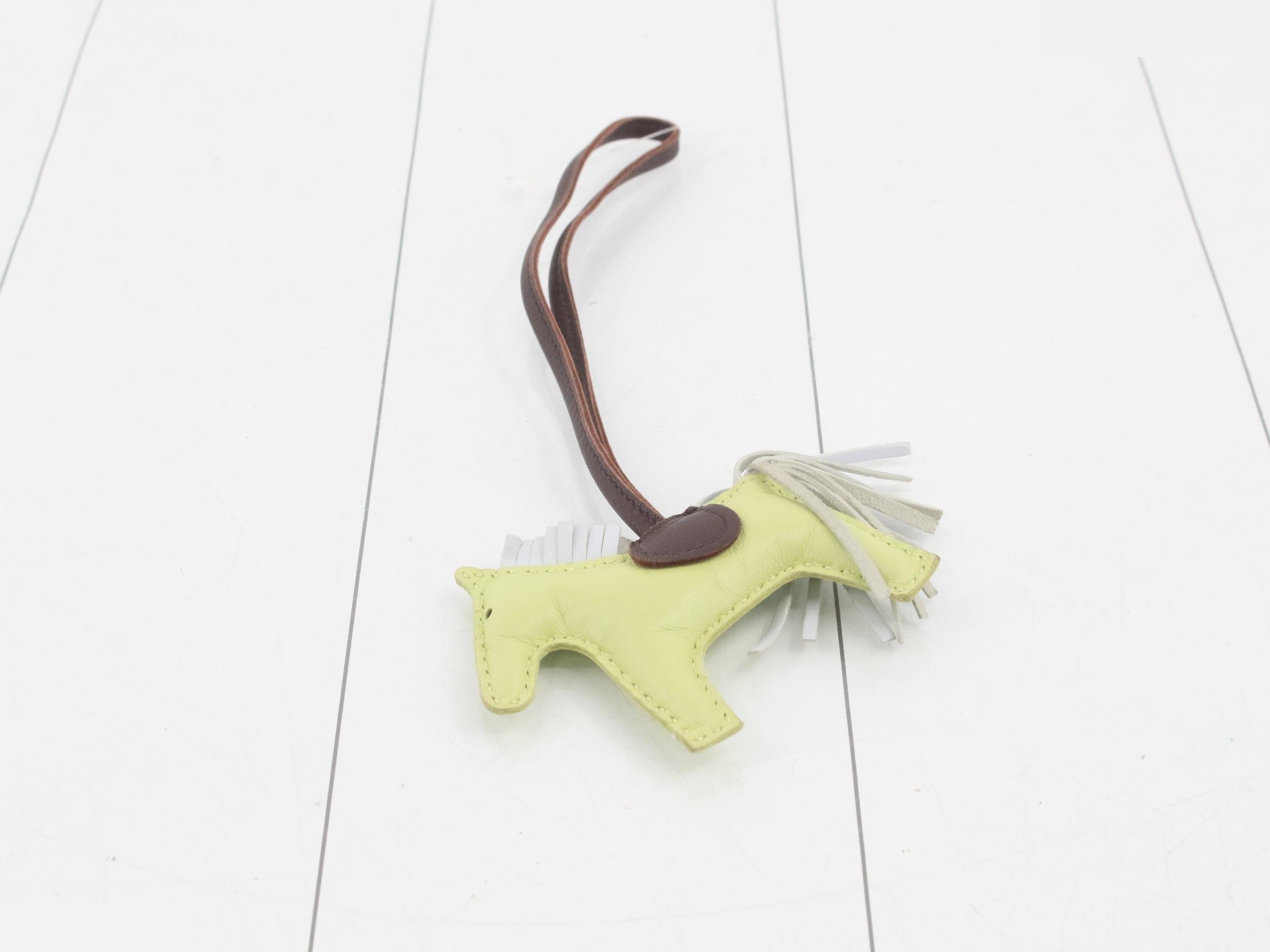 Rodeo charm keychain with Y stamp — view 2