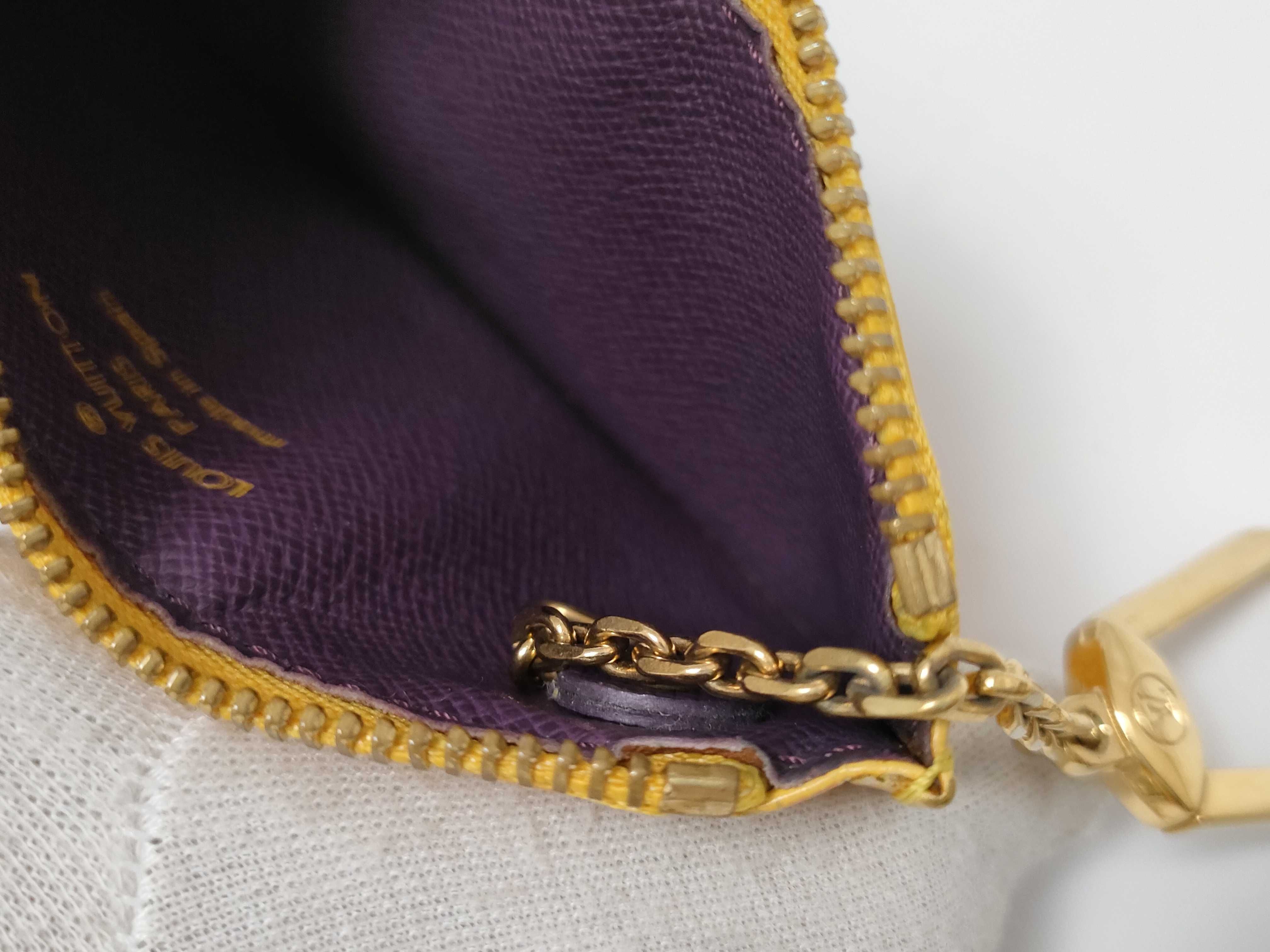 Epi Pochette Clé M63809 Key Case — view 11