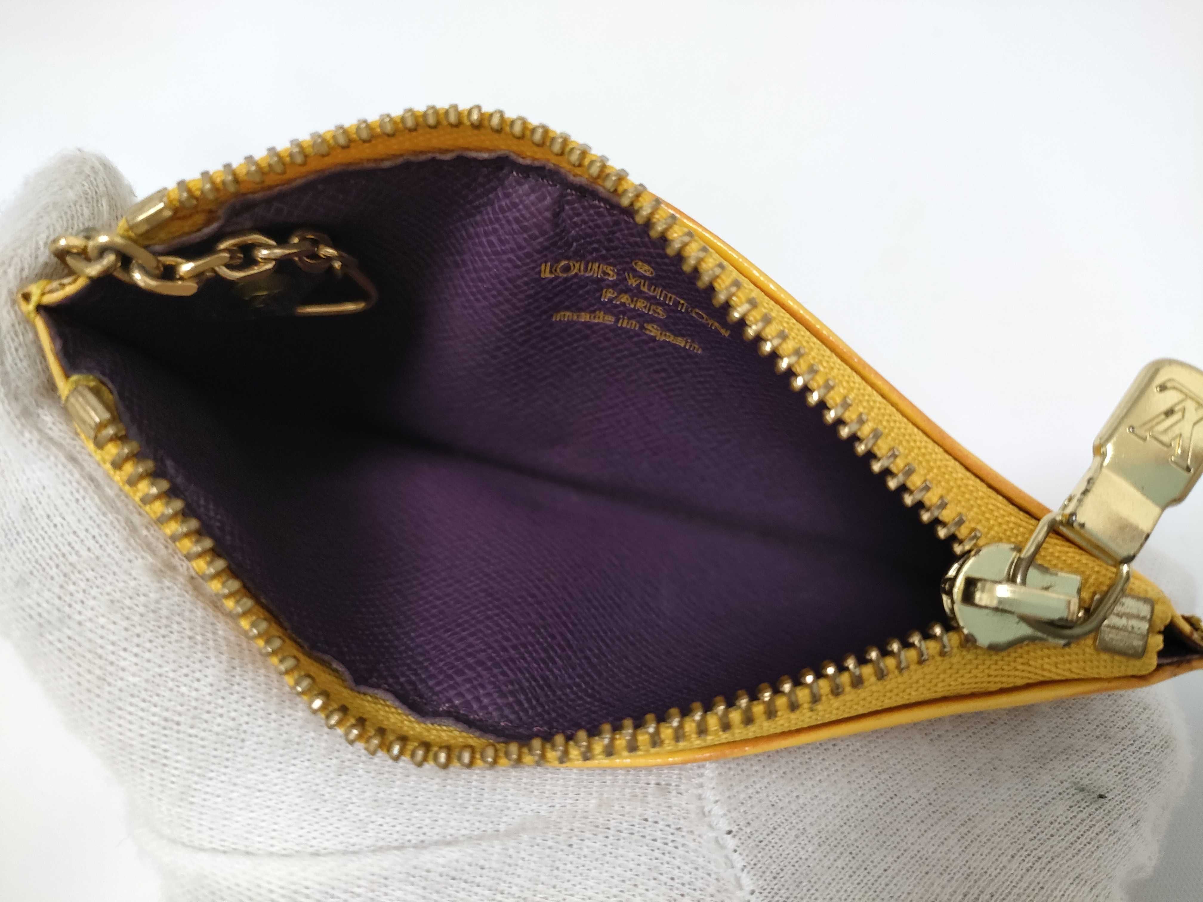 Epi Pochette Clé M63809 Key Case — view 9
