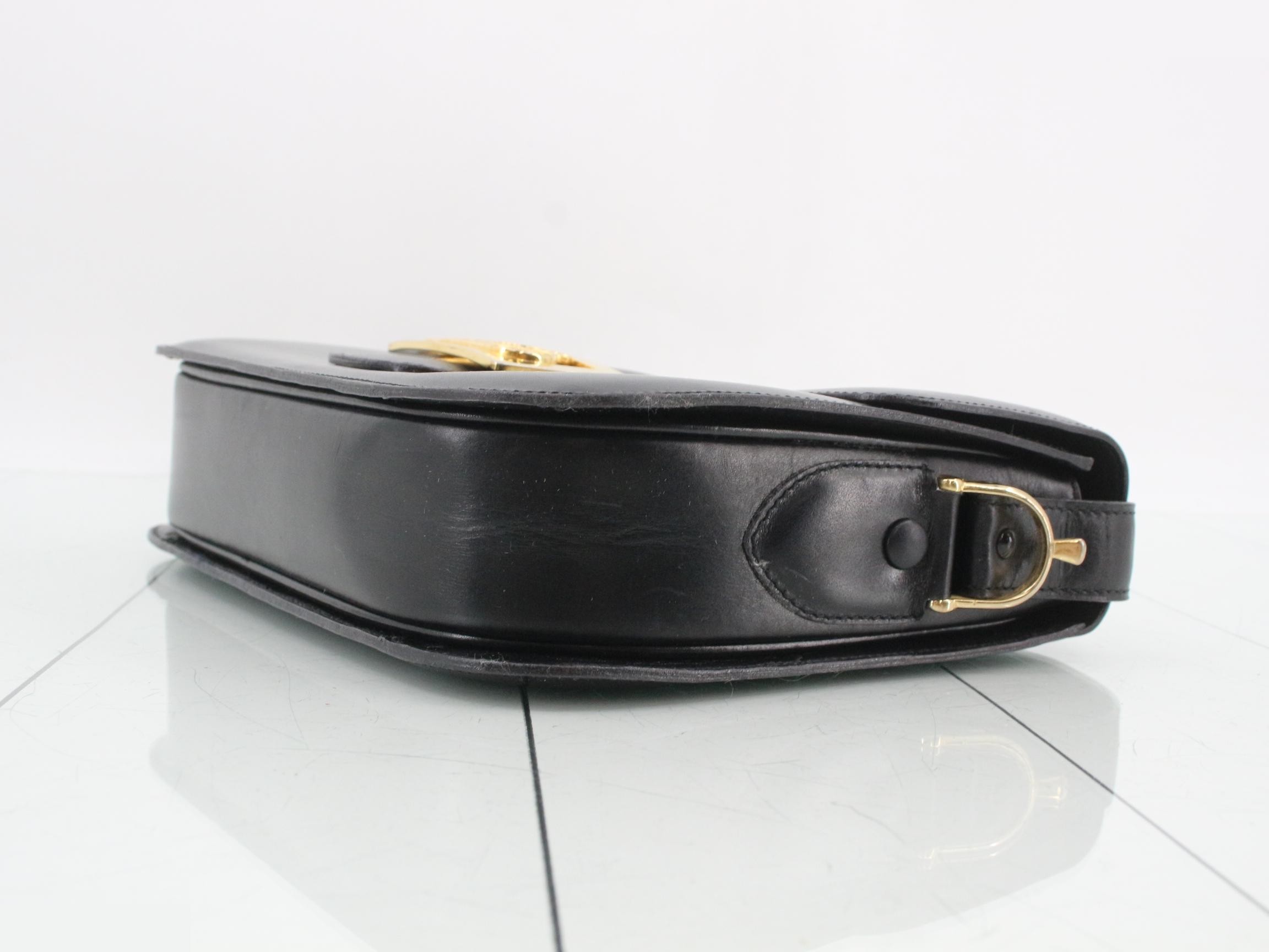 Shoulder bag, carriage hardware, black leather — view 6